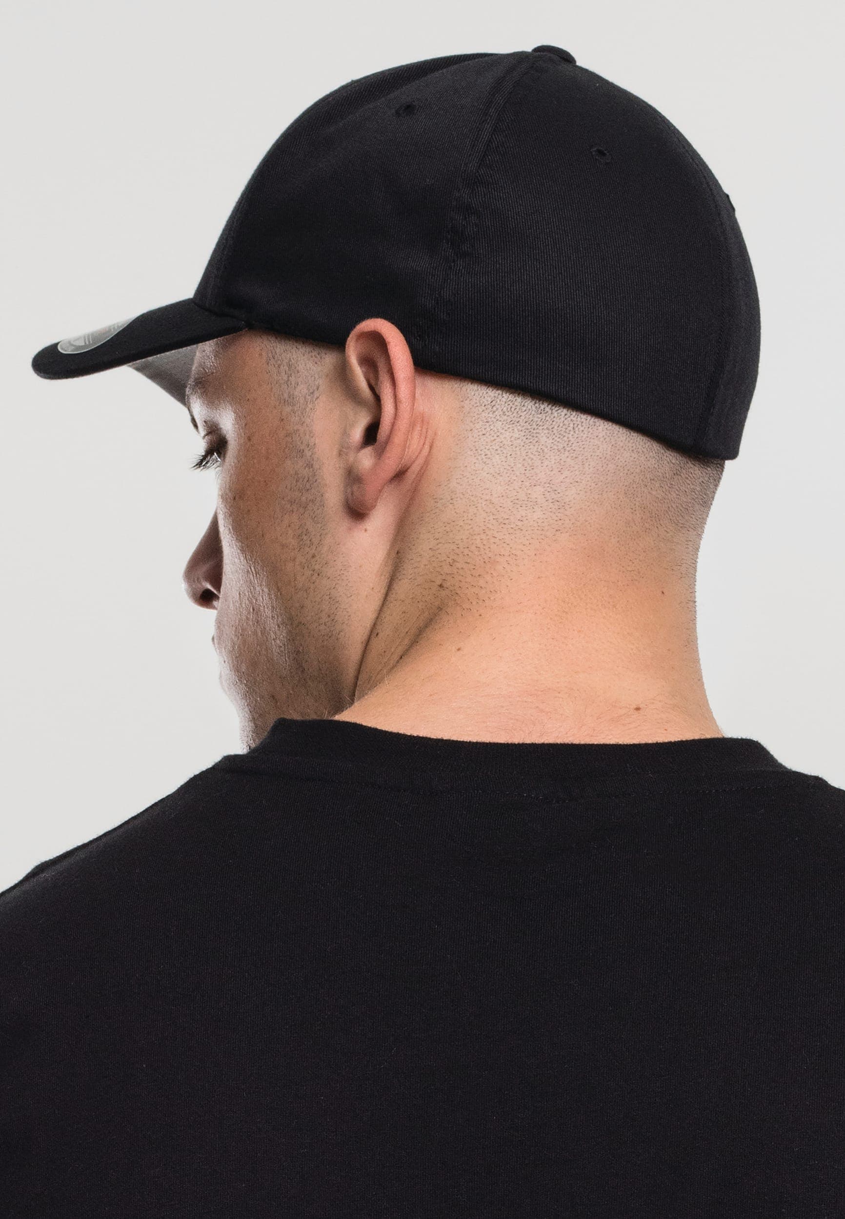 FLEXFIT® WOOLY COMBED CAP en situation