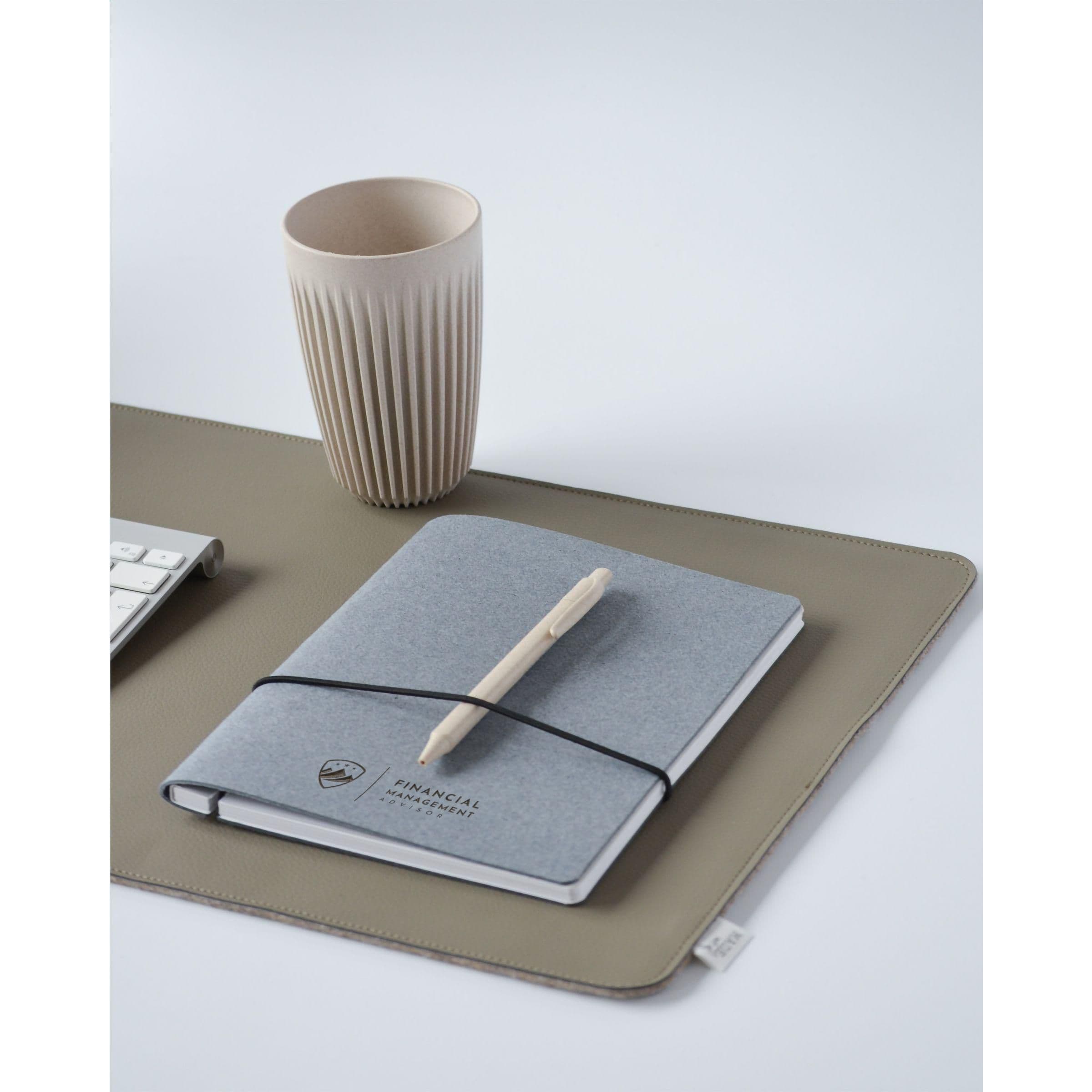 Carnet de notes A5 en textile recyclé en situation
