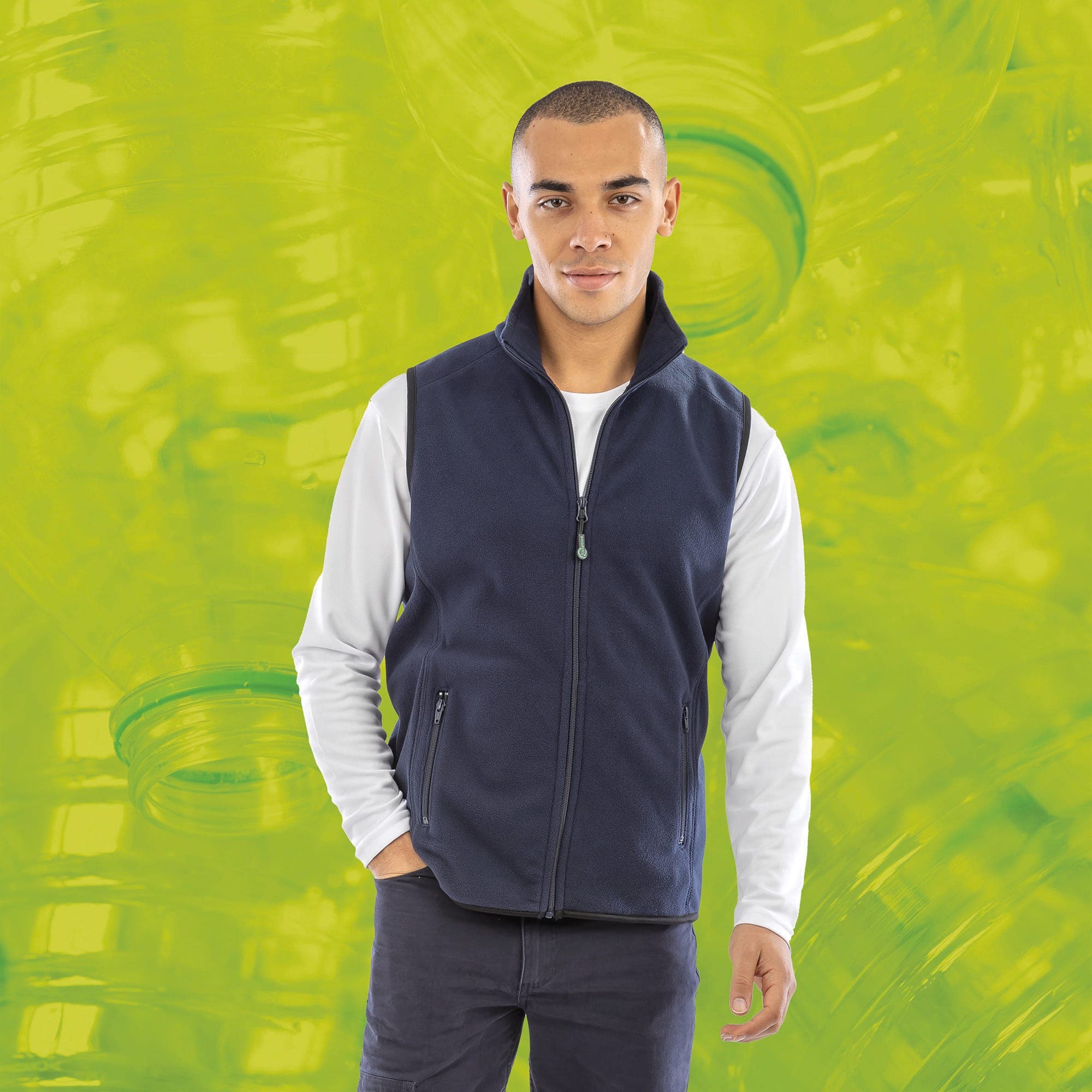 RECYCLED FLEECE POLARTHERMIC BODYWARMER en situation