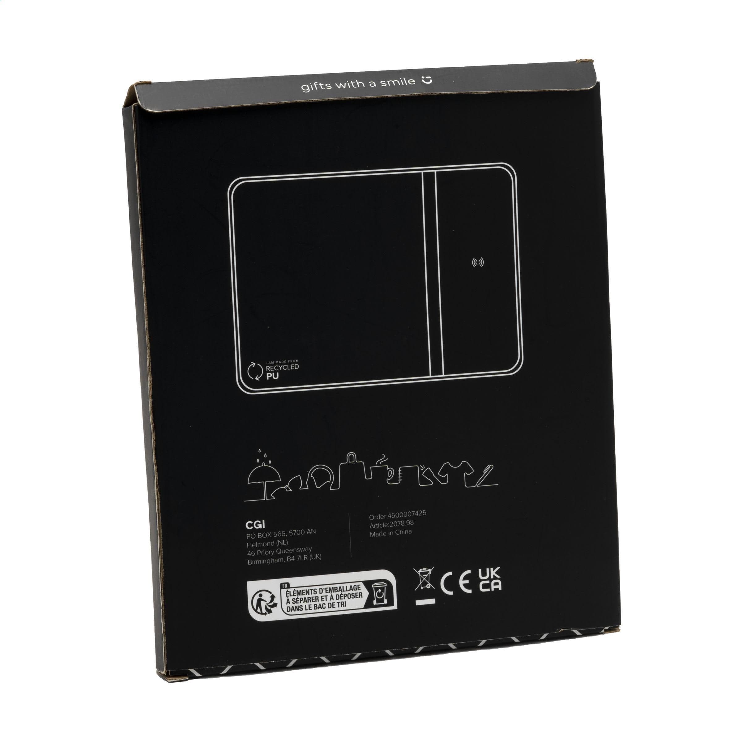 Tapis de souris avec charge sans fil RCS recyclé en situation