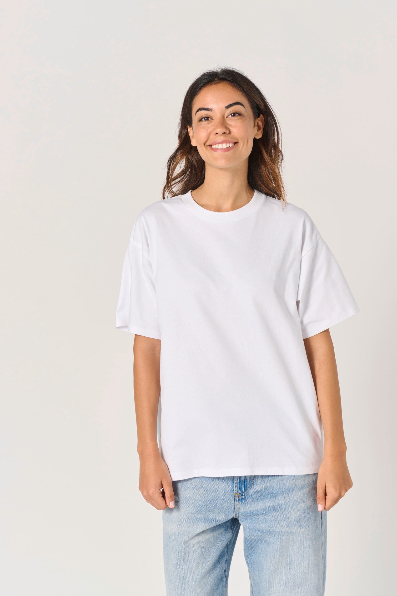 T-shirt oversize unisexe en situation