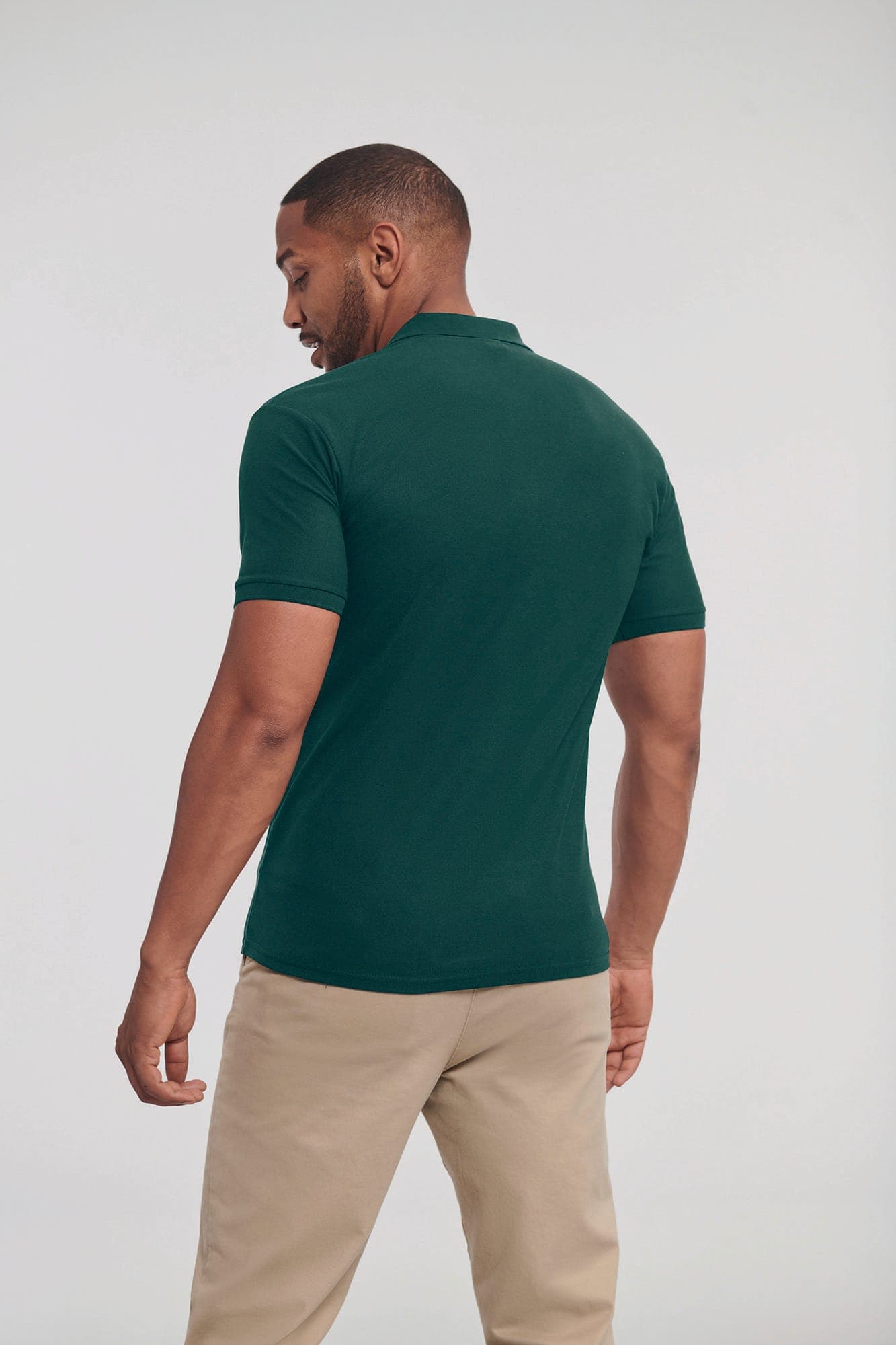 Polo homme Authentic Eco en situation