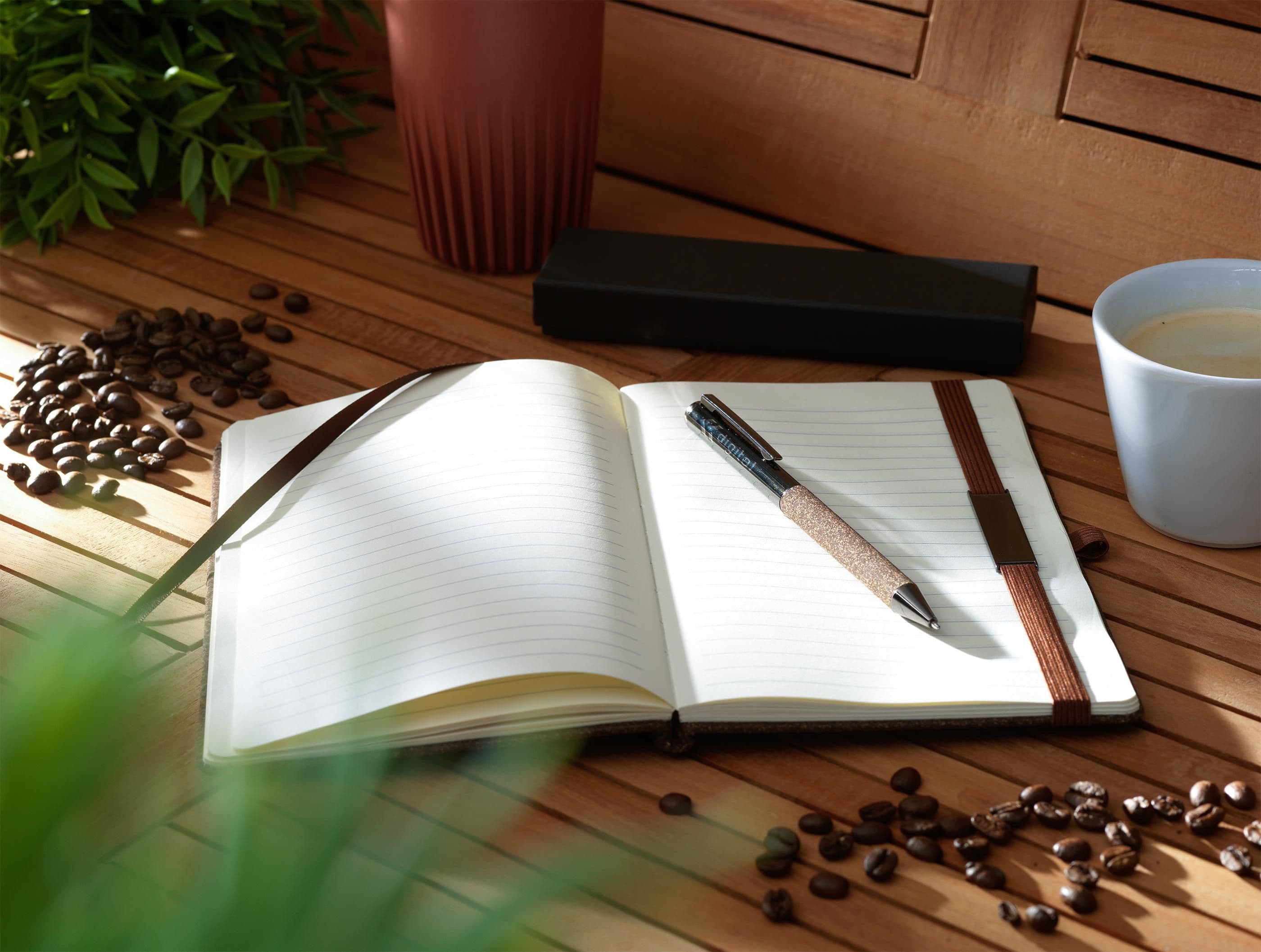 Stylo CoffeeGround à bille en situation