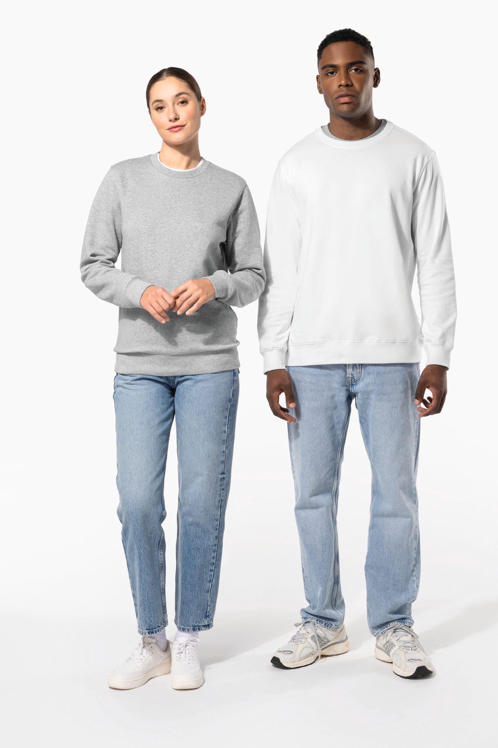 Sweat-shirt col rond 80/20 unisexe en situation