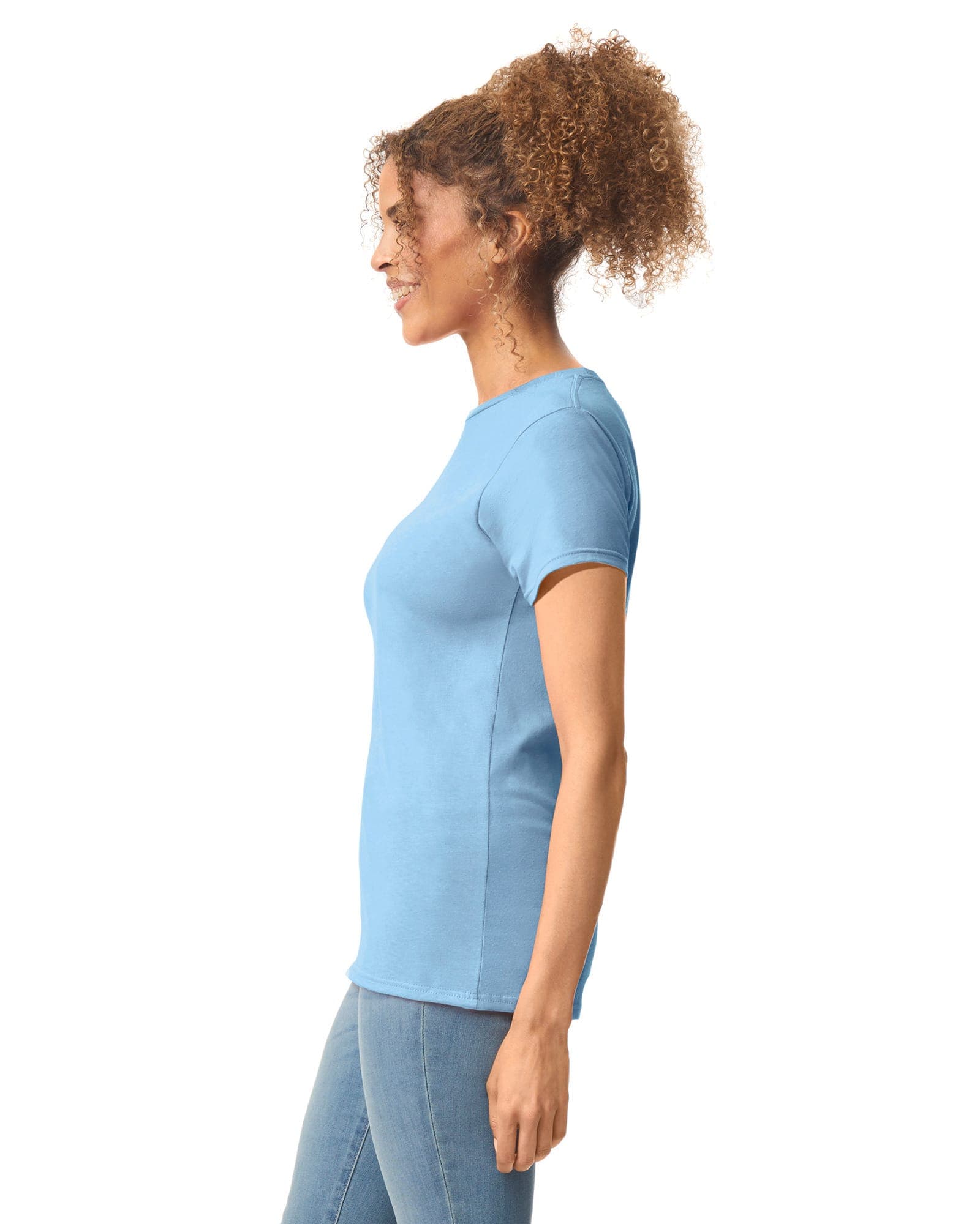 T-shirt femme col rond Softstyle en situation