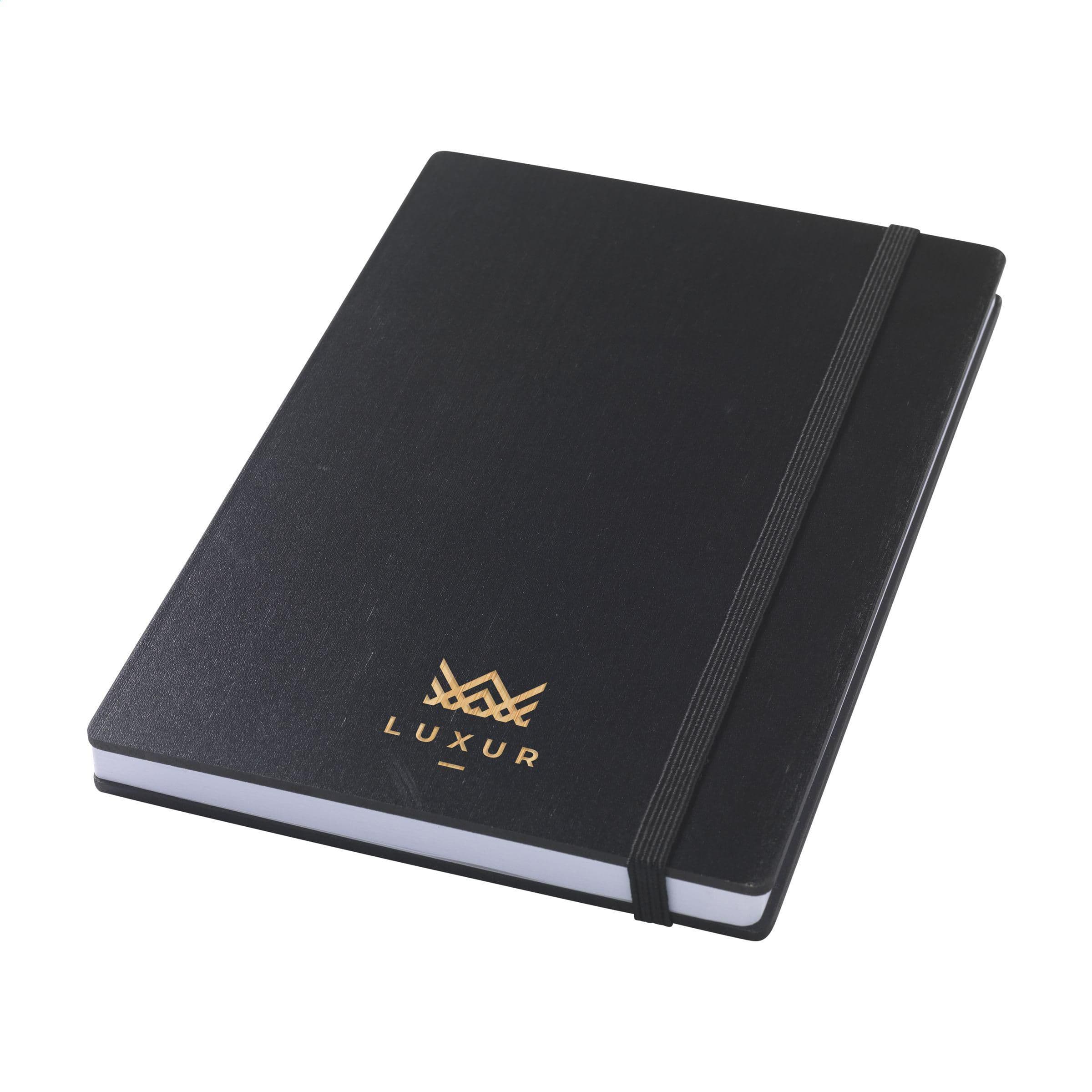 Carnet de notes bambou dos nu noir A5 en situation