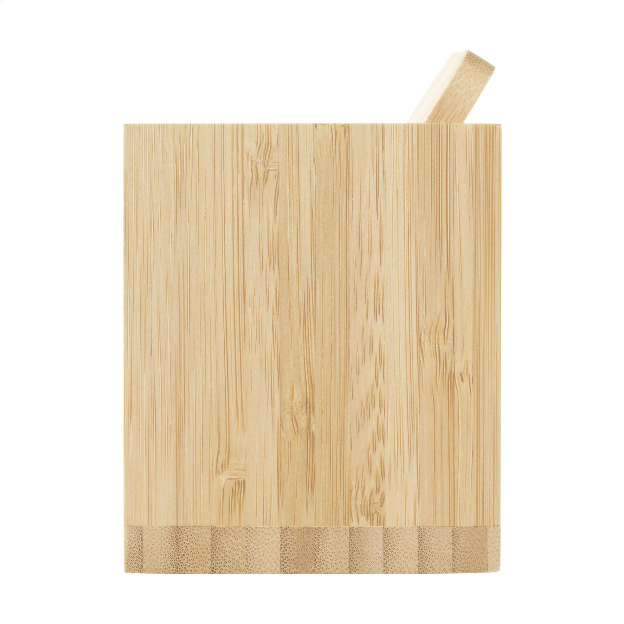 Support de charge/porte-stylo bambou 15W en situation