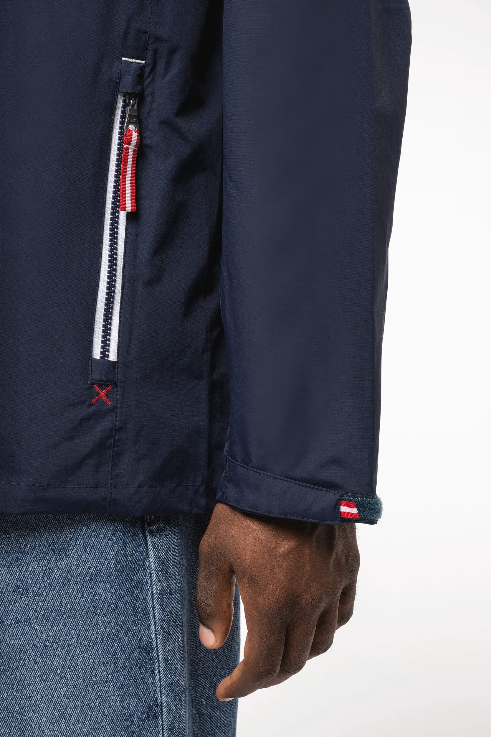 Veste imperméable unisexe en situation