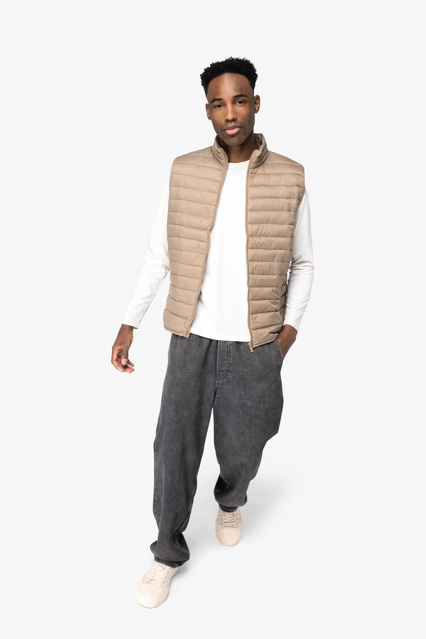Bodywarmer écoresponsable léger homme en situation