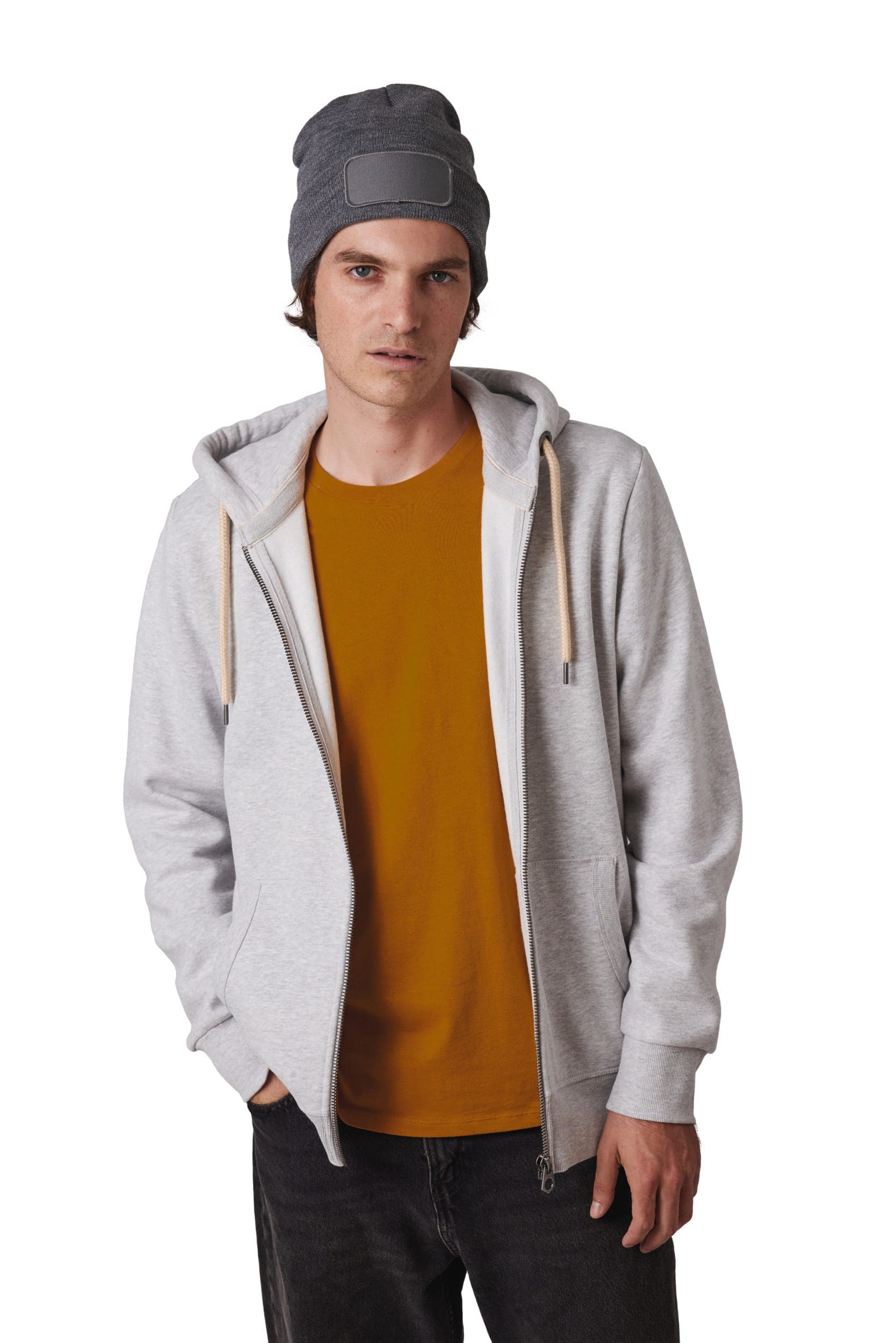 Bonnet recyclé avec patch et doublure Thinsulate™ en situation