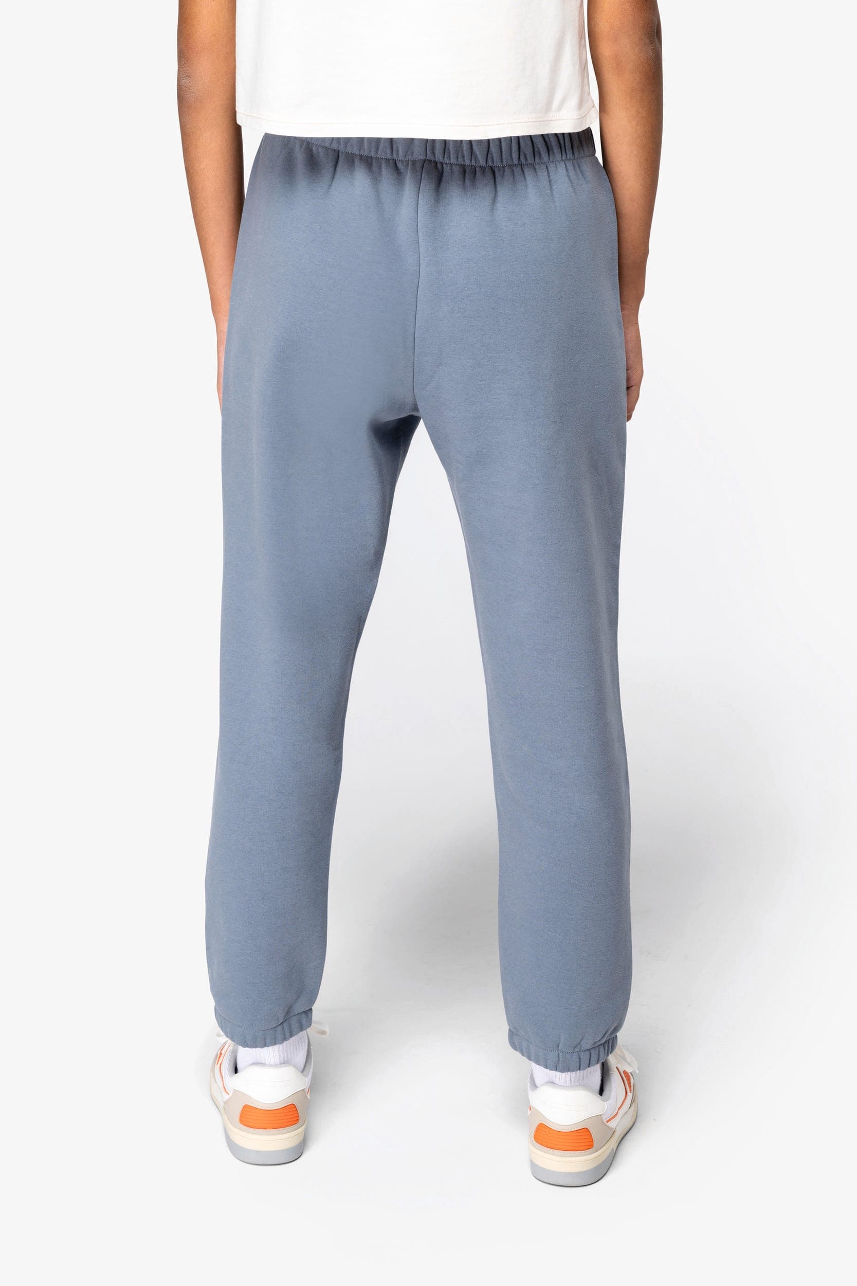 Pantalon de jogging écoresponsable femme en situation