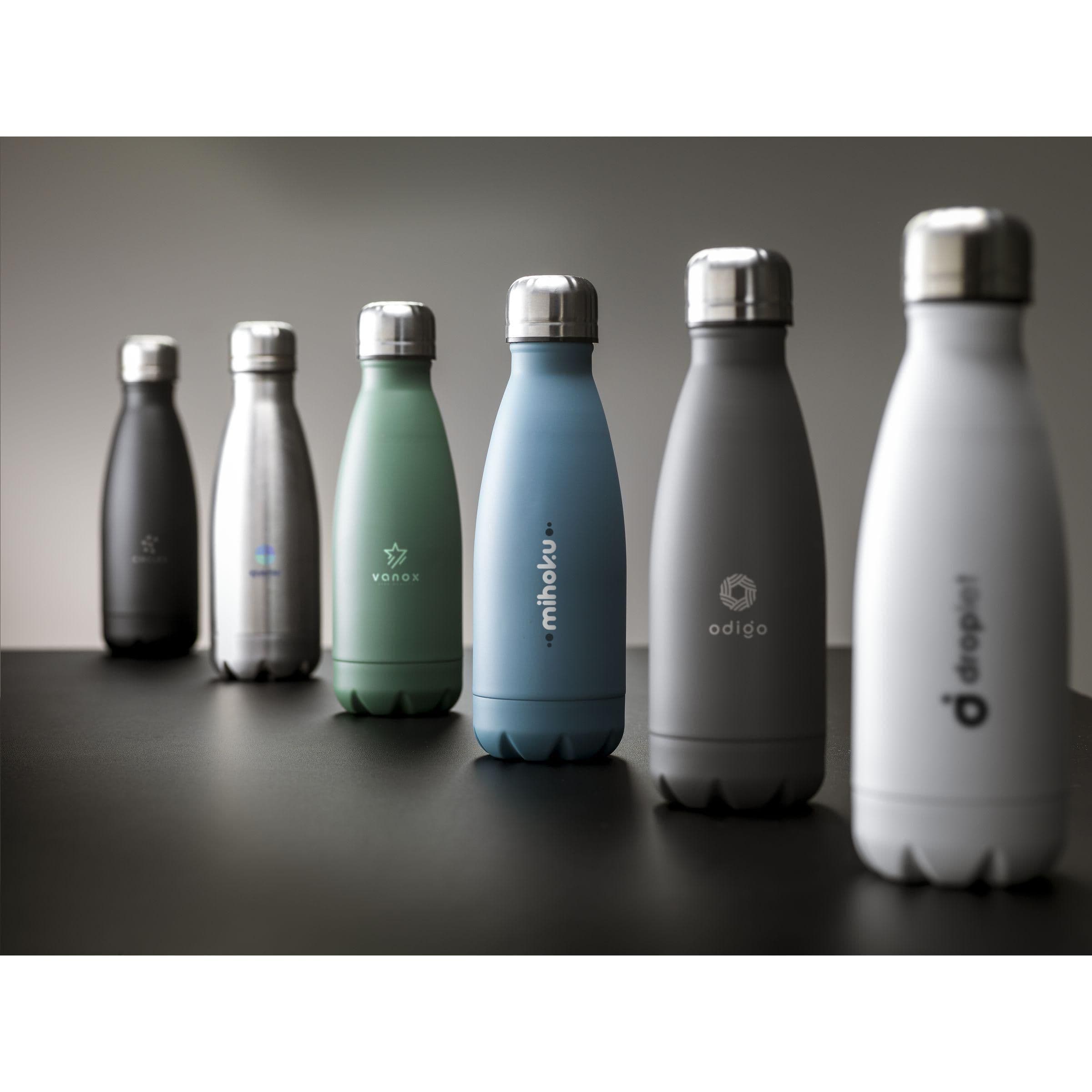 Bouteille Topflask RCS acier recyclé 500 ml simple paroi en situation