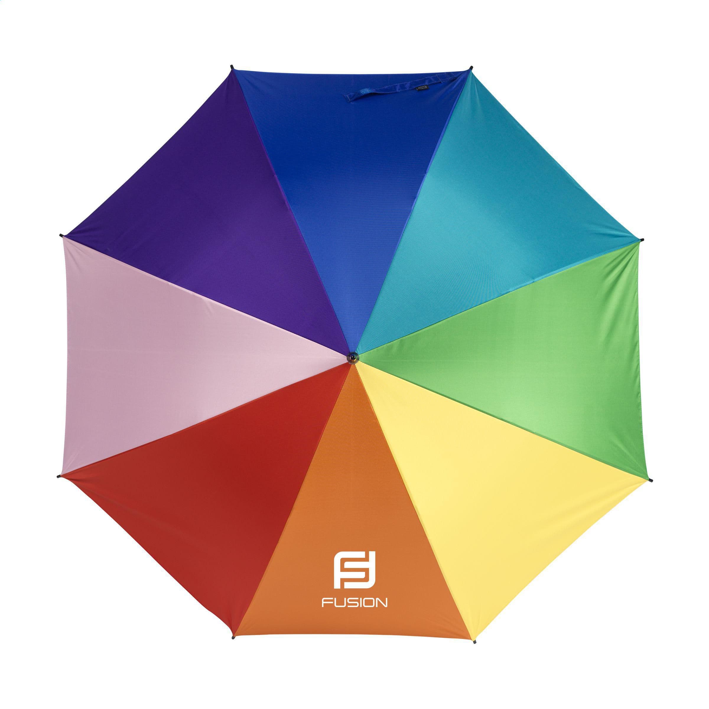 Parapluie Rainbow RCS RPET 23 pouces en situation