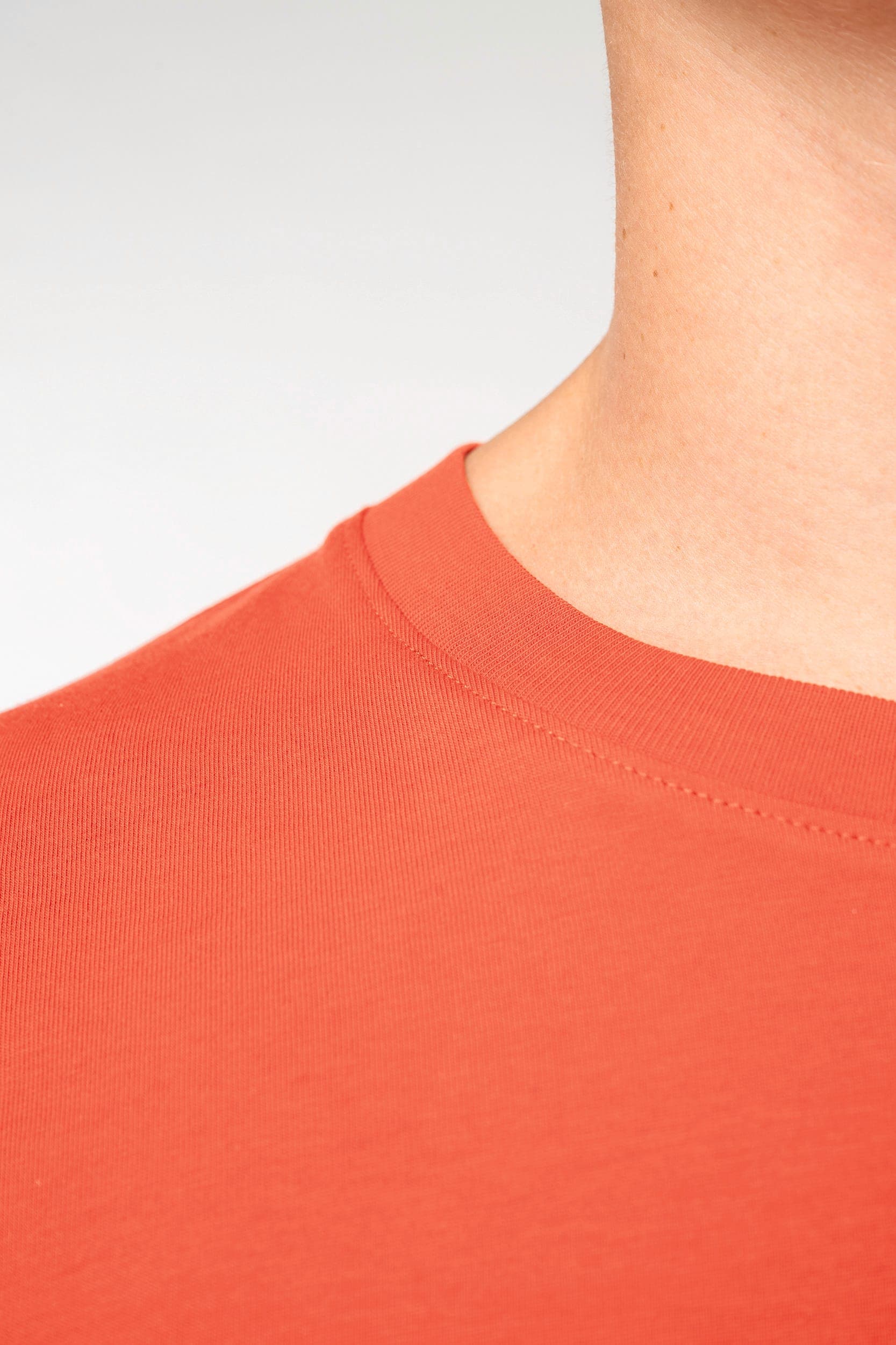 T-shirt écoresponsable oversize homme en situation