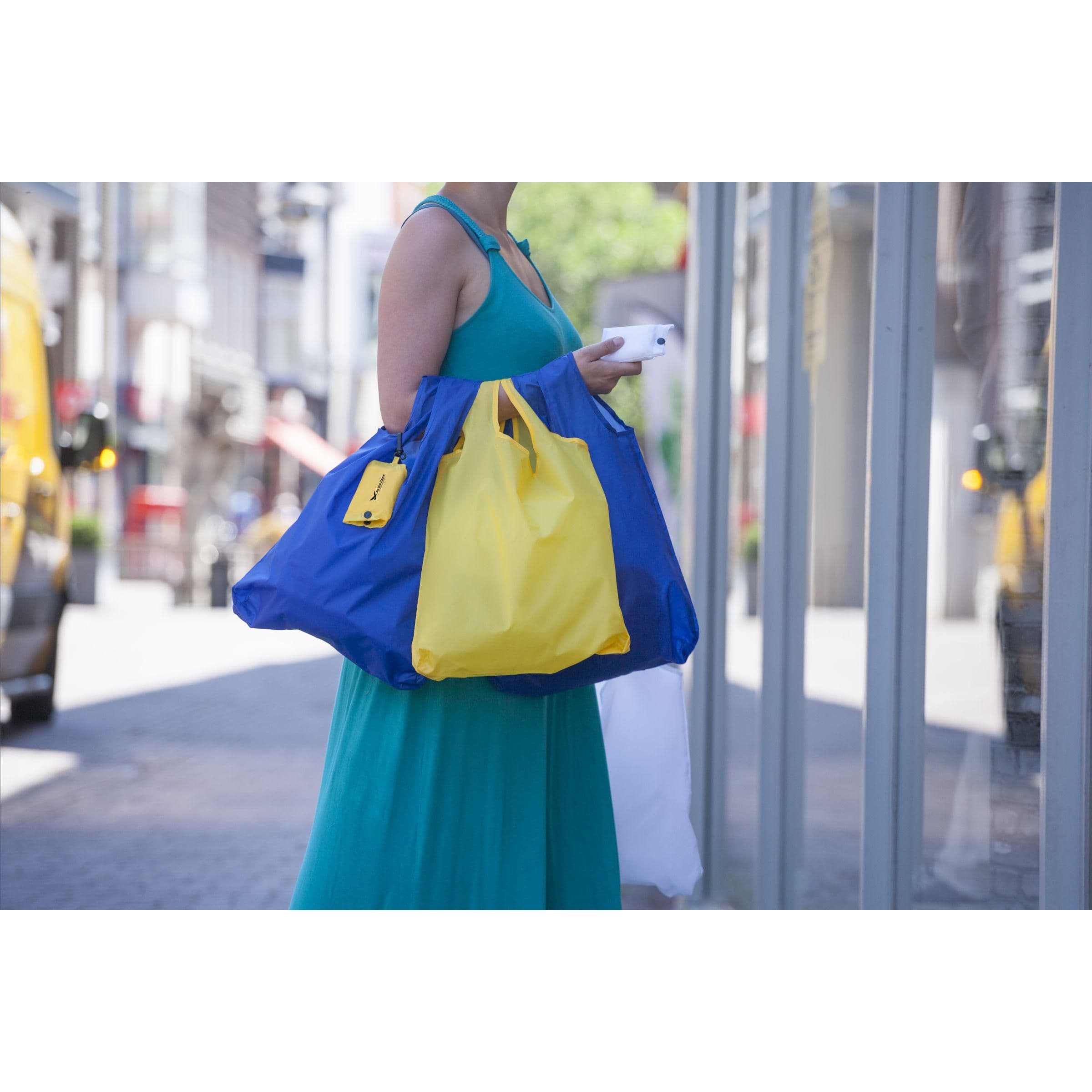 Sac shopping pliable Shop Easy en situation