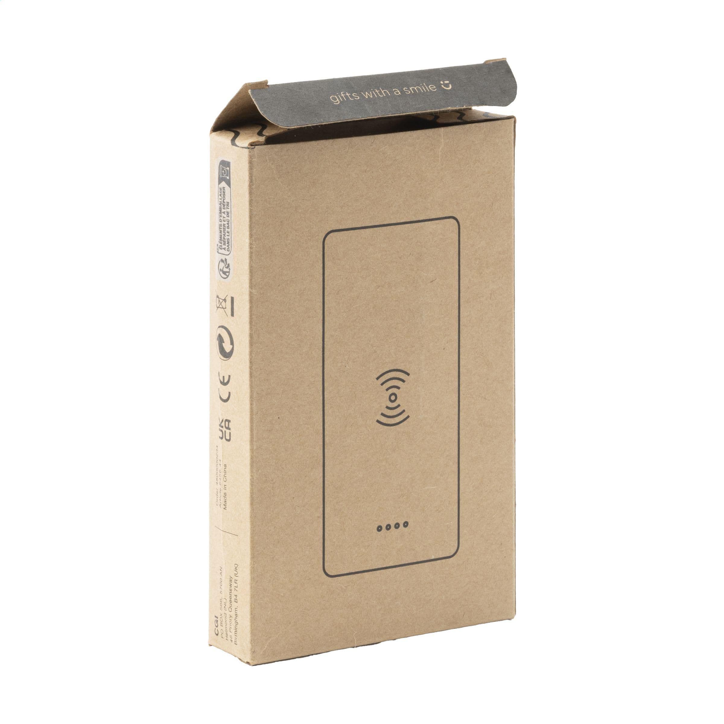 Batterie externe sans fil bambou 8000 mAh en situation