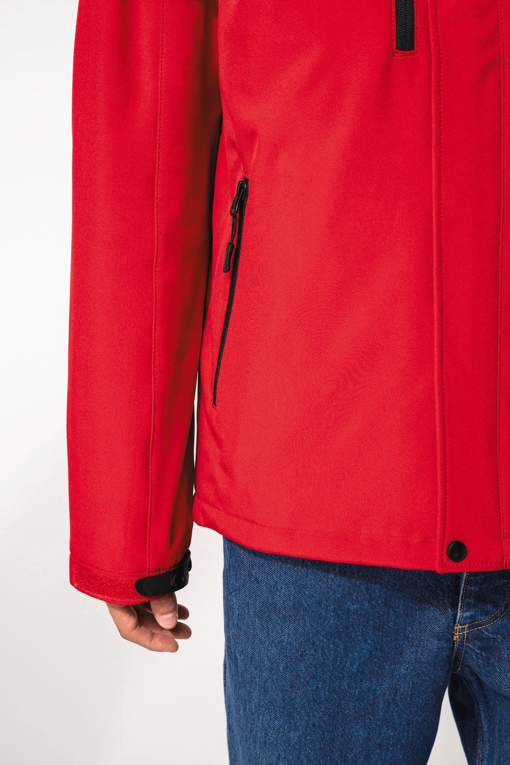 Parka softshell doublée capuche homme en situation