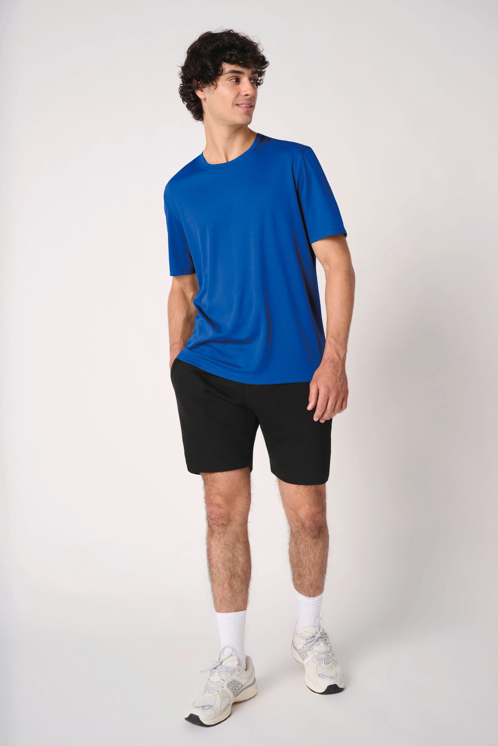 T-shirt sport homme Mercury en situation