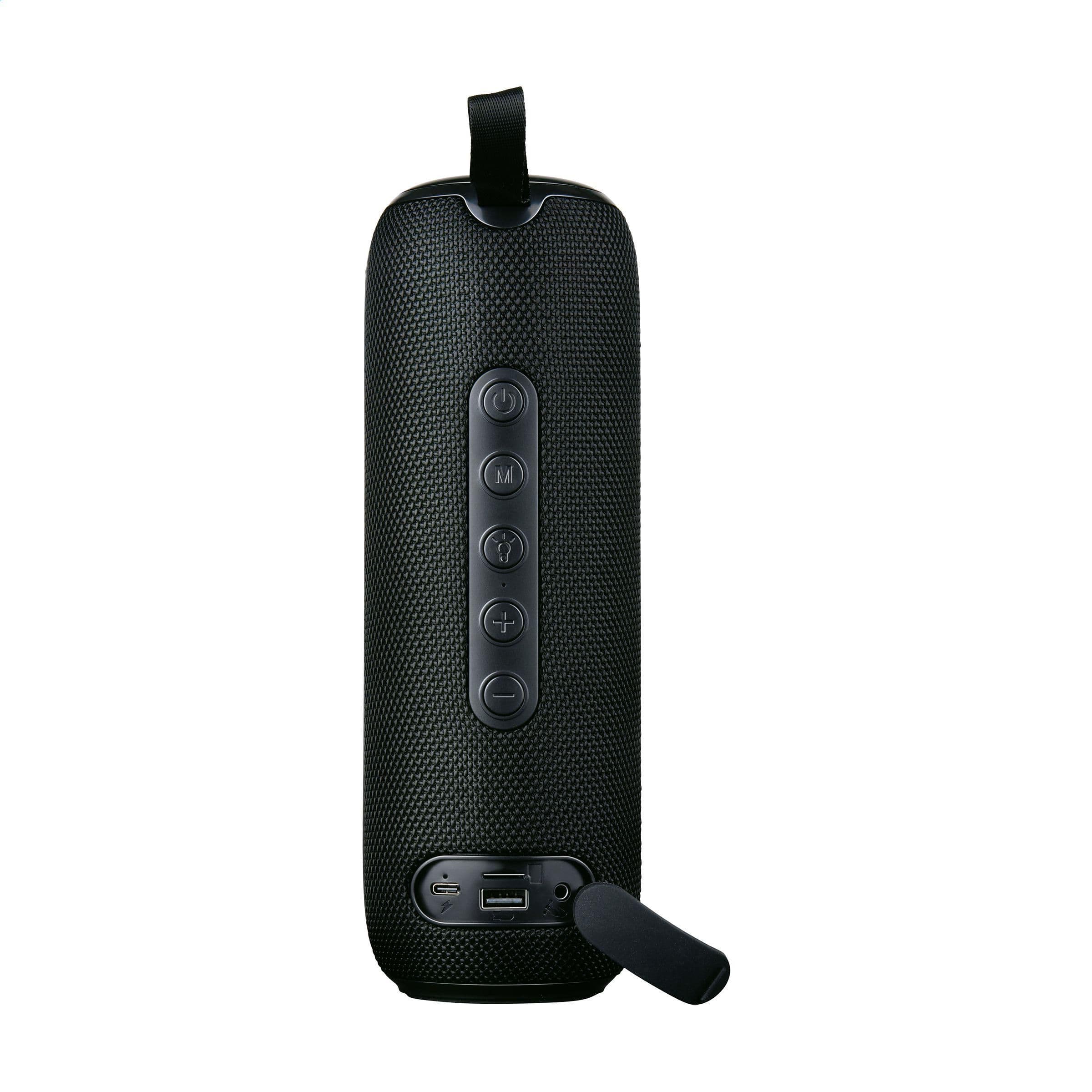 Enceinte Bluetooth portable Fuse 10W en situation