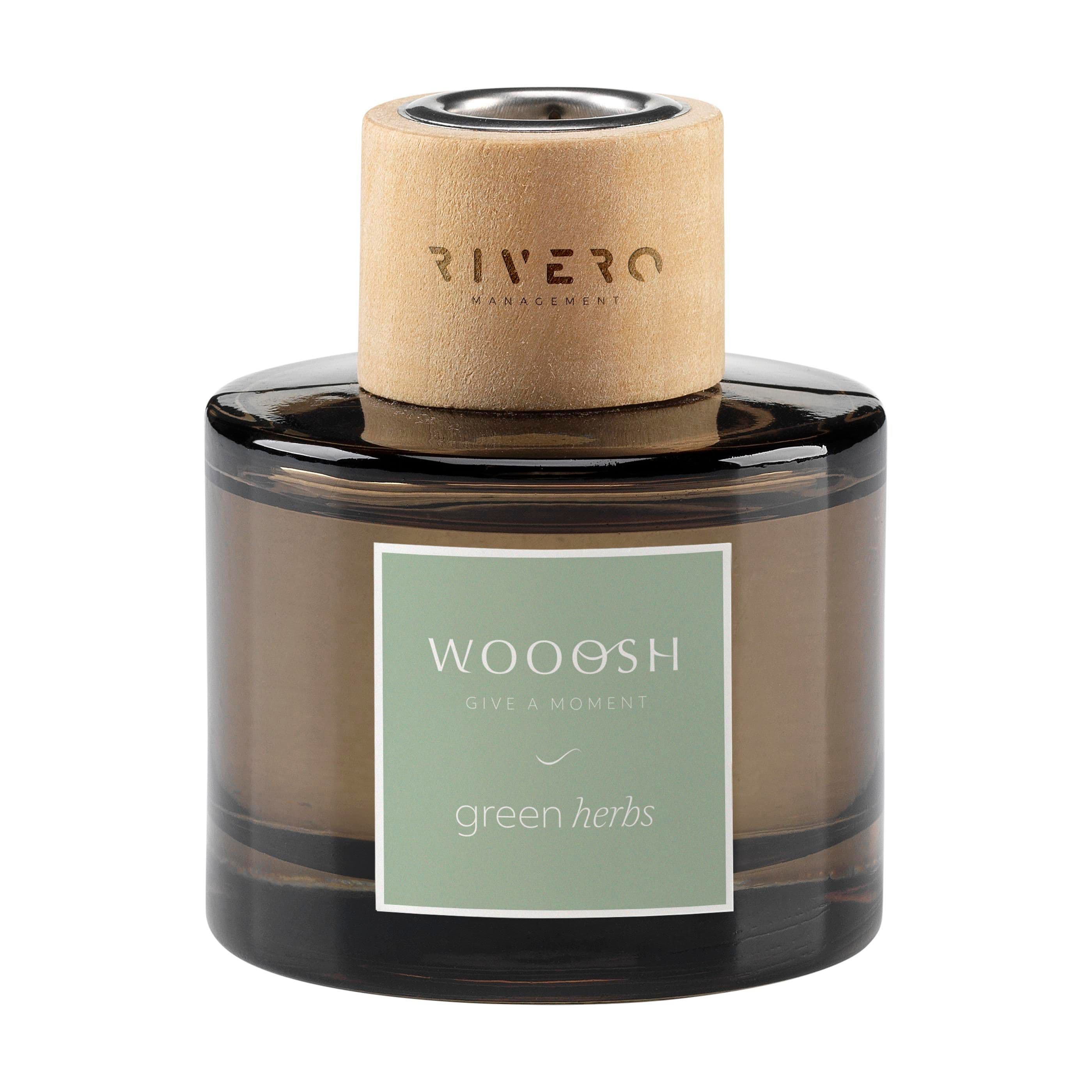 Bâtonnets de parfum Wooosh Fragrance Sticks herbes vertes en situation