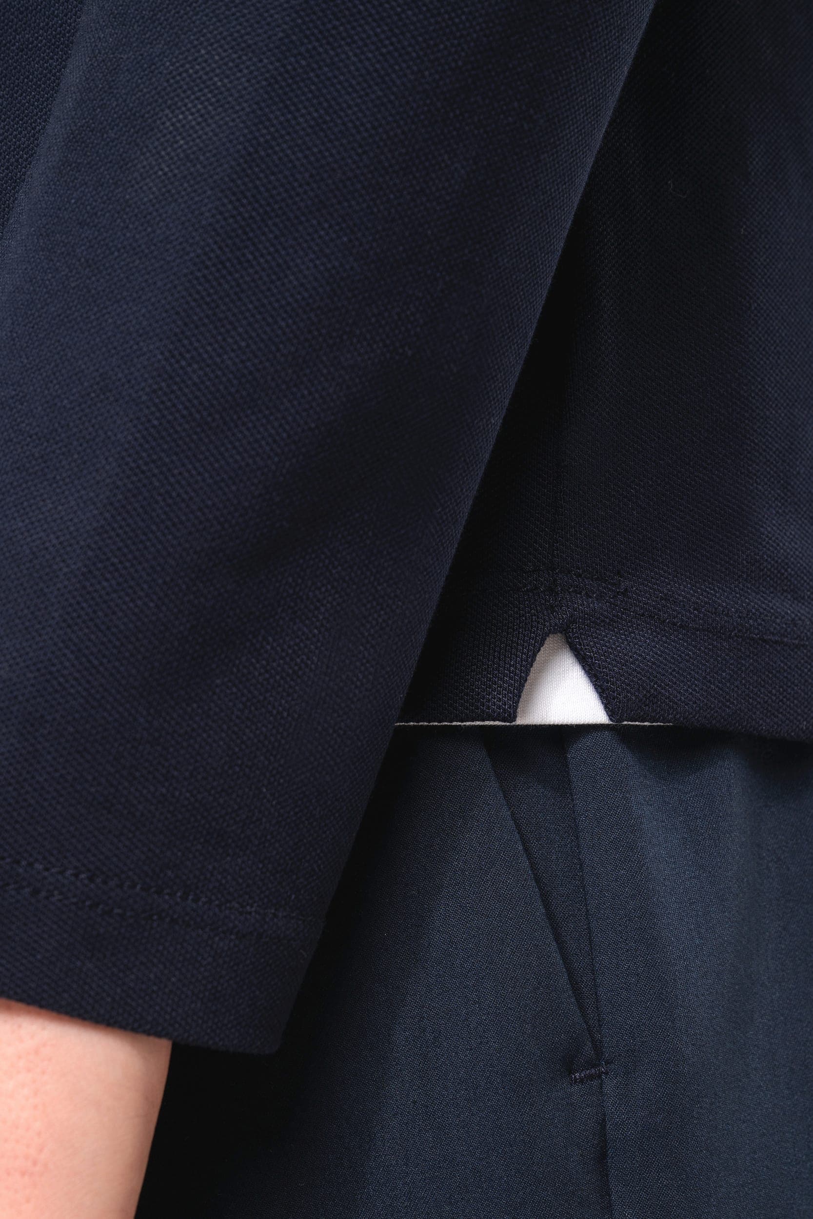 Polo Supima® manches longues femme en situation