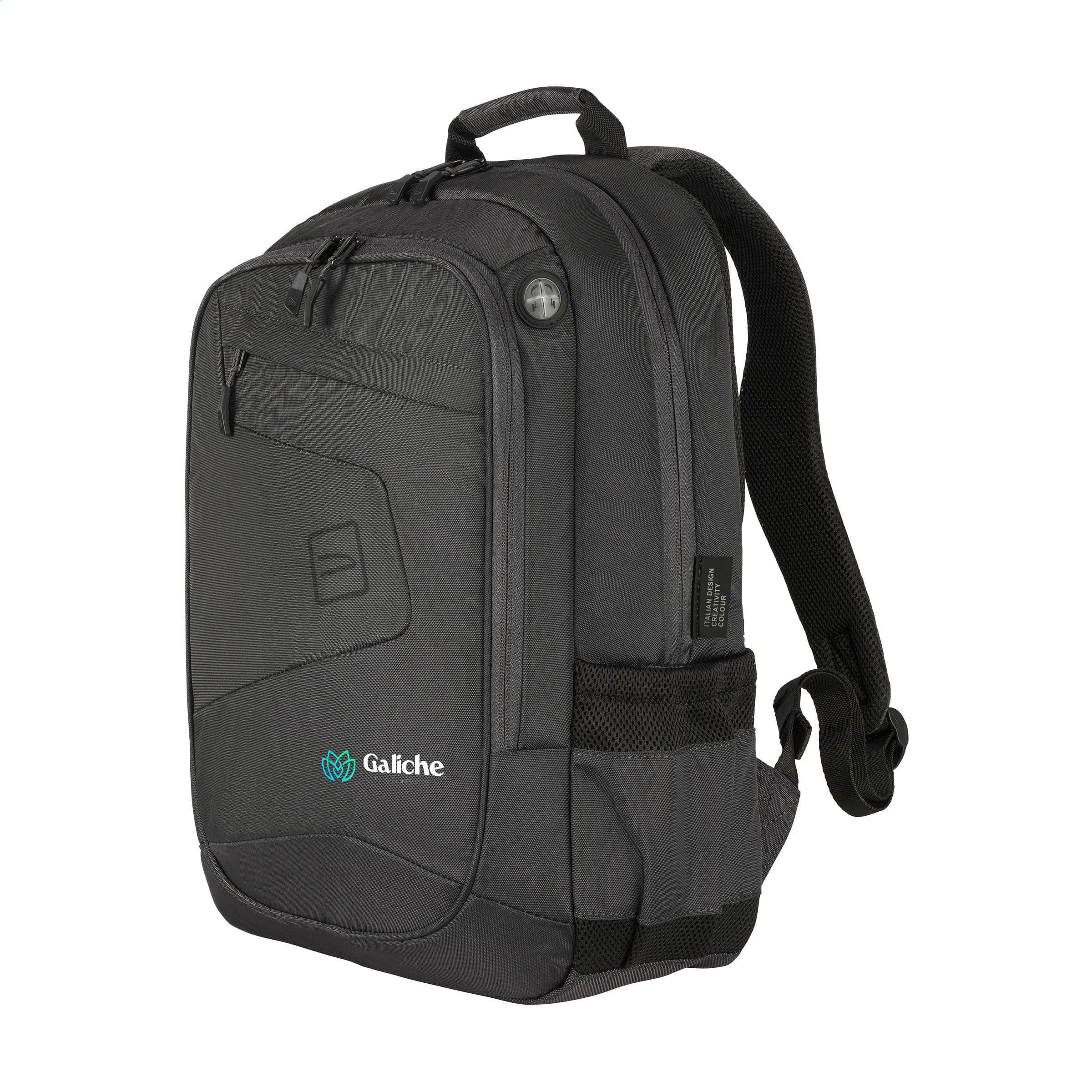 Sac à dos Tucano Lato 17 inch en situation