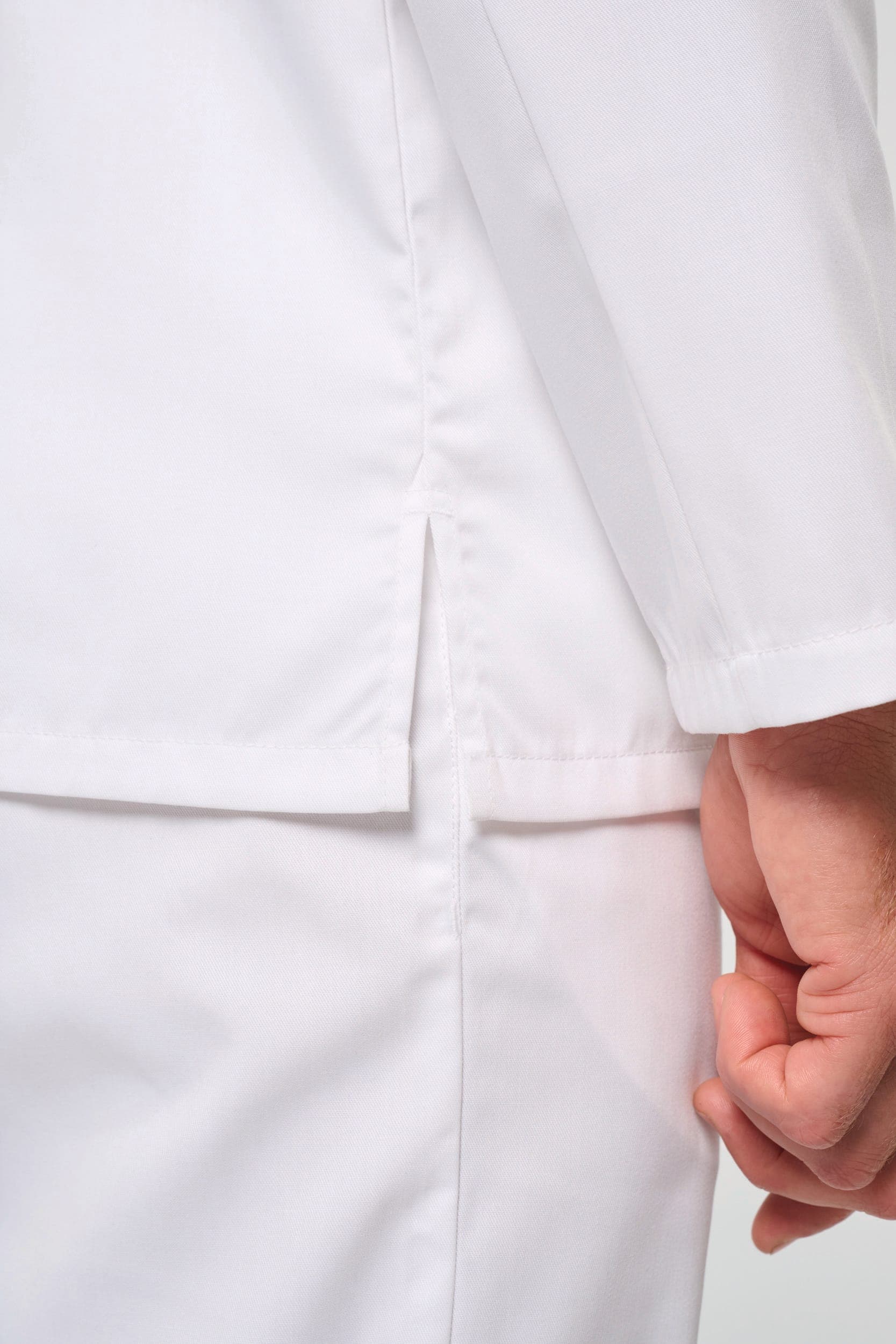 Veste de cuisine écoresponsable et respirante manches longues unisexe en situation