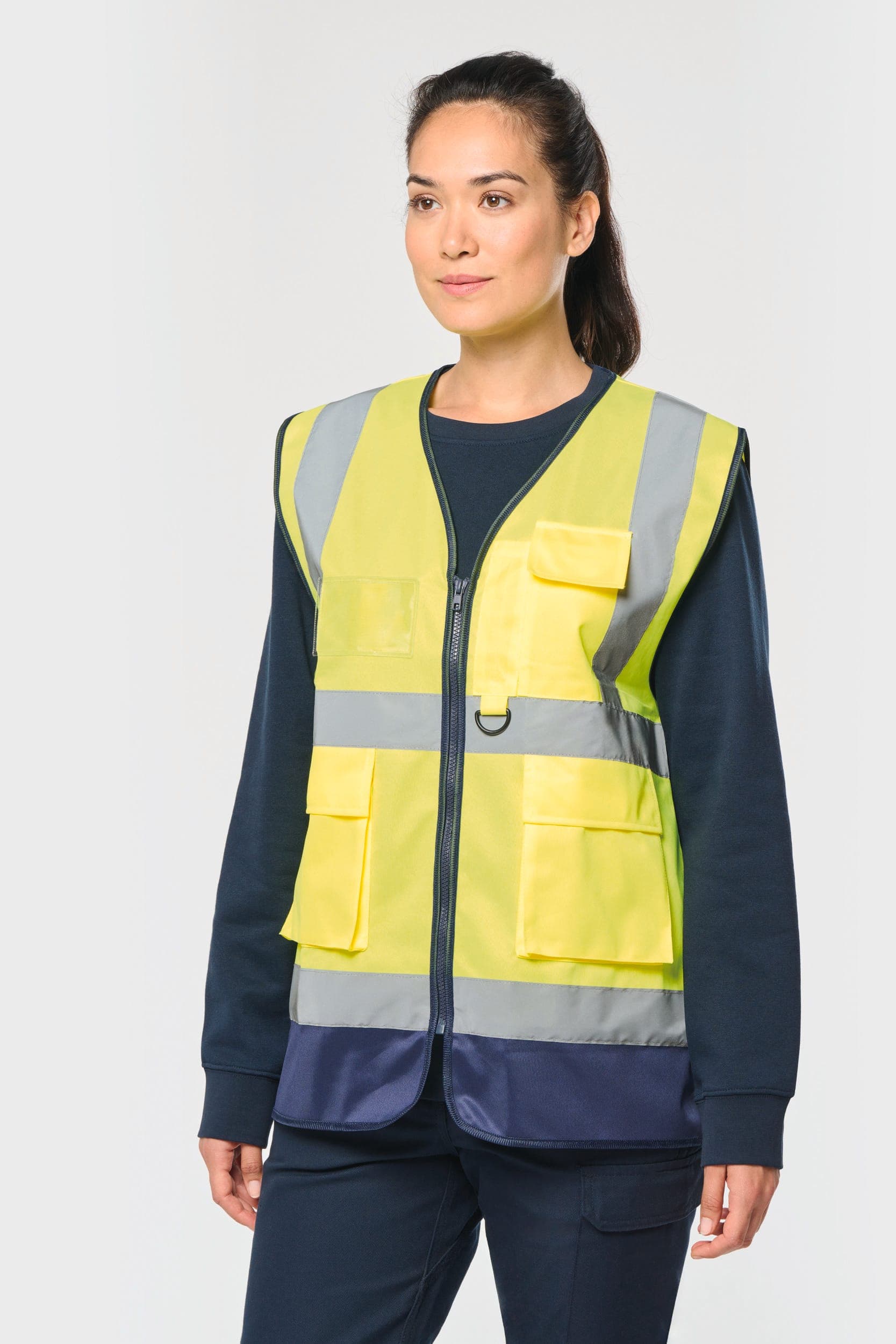 Gilet de sécurité haute visibilité recyclé avec zip unisexe en situation