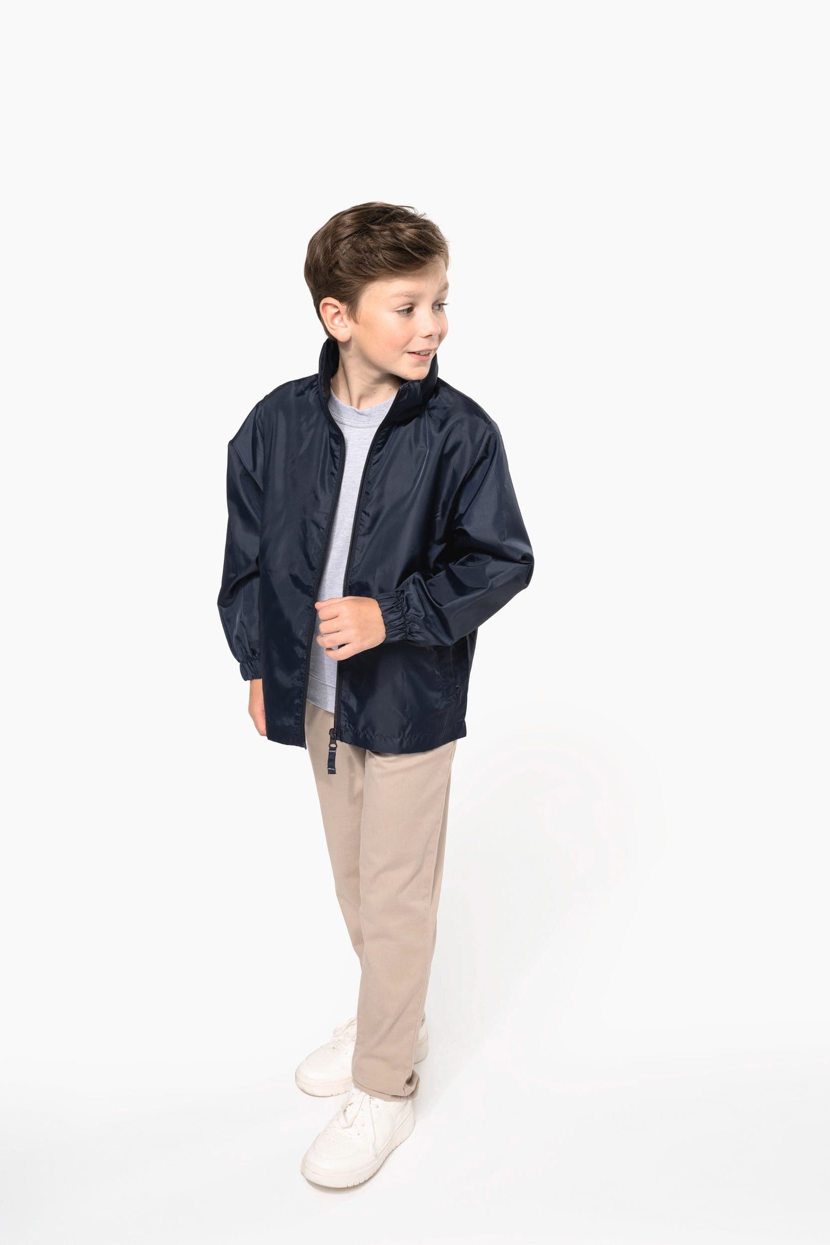 Coupe-vent non doublé enfant en situation