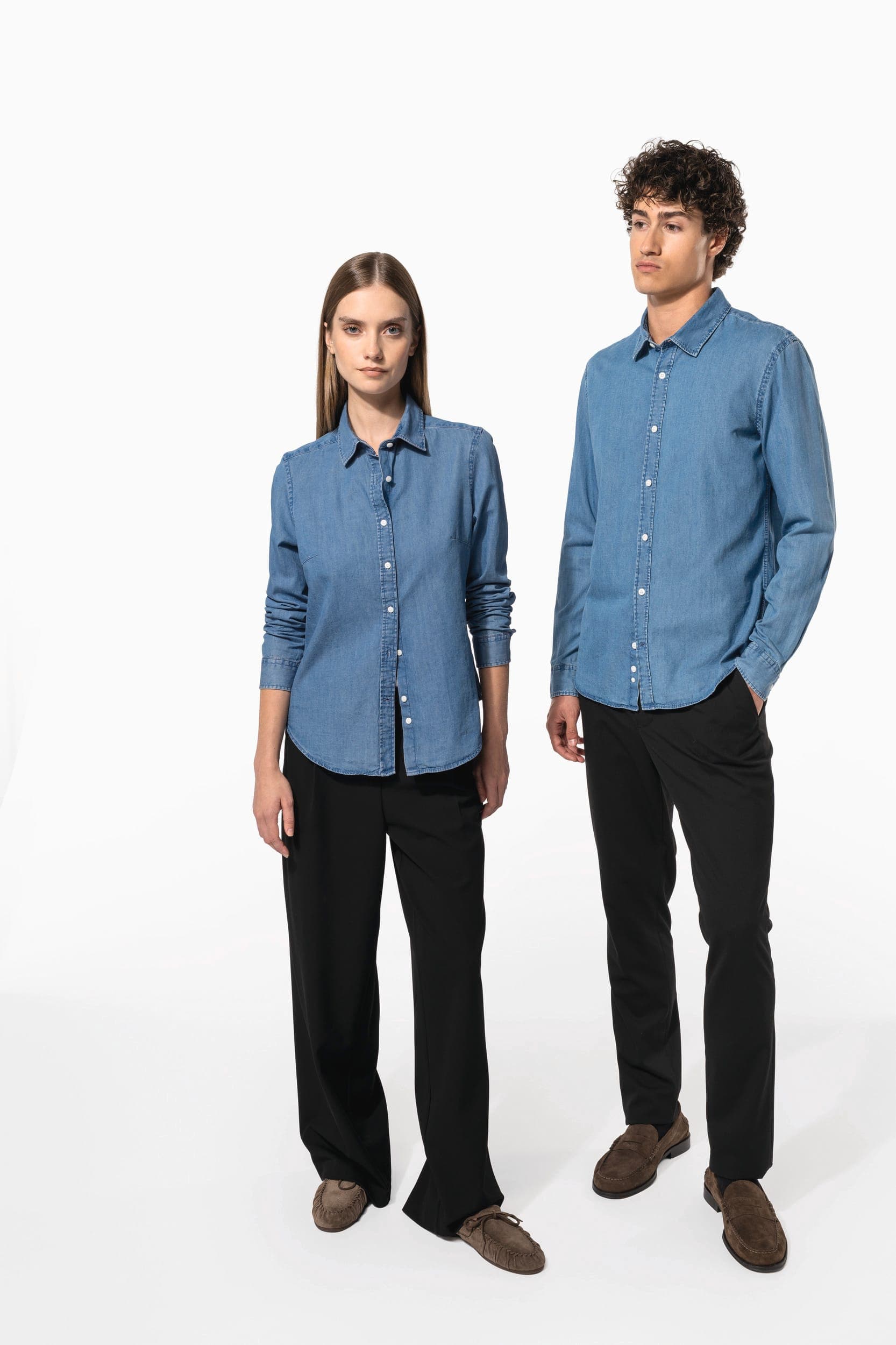 Chemise denim homme en situation