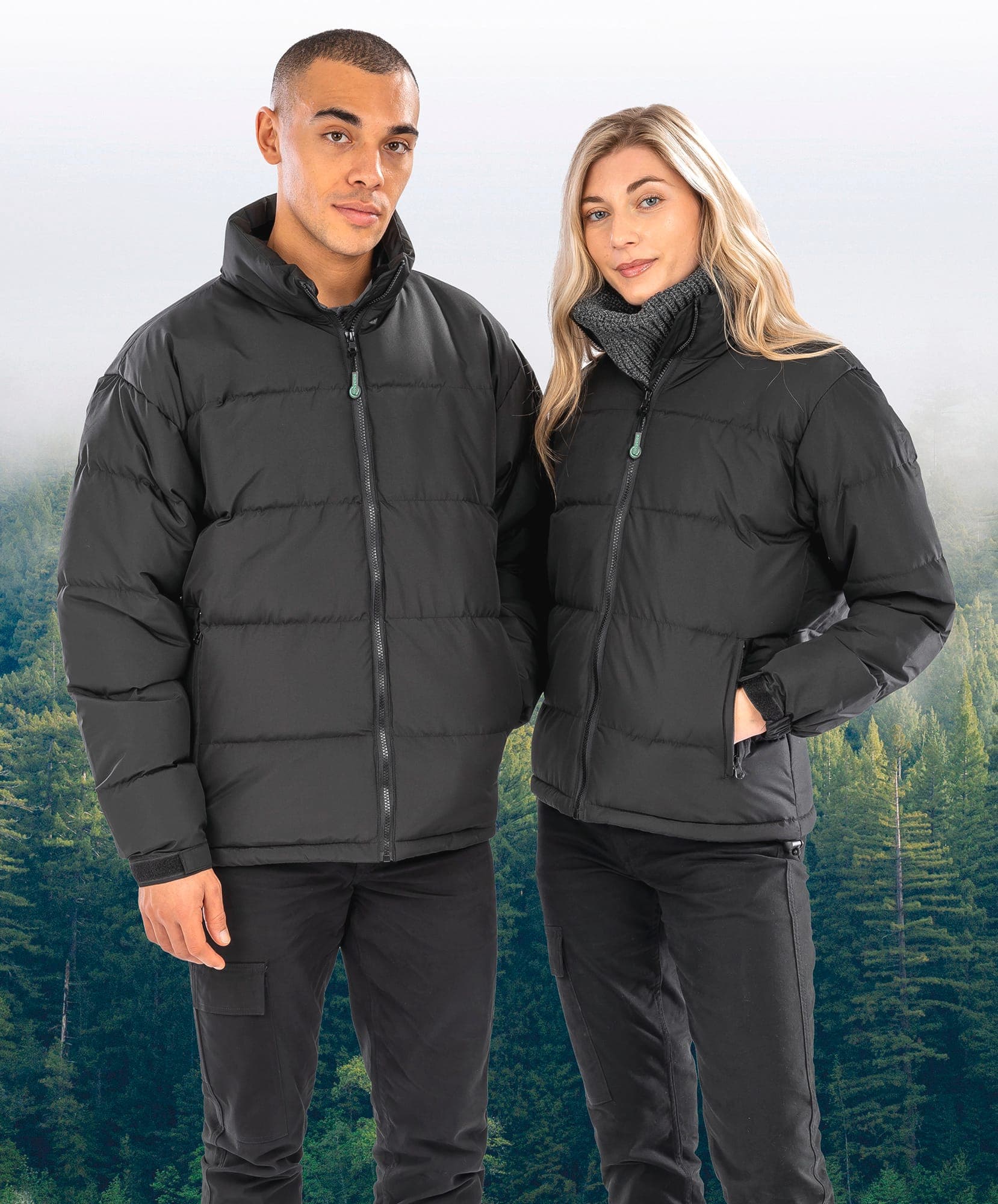 WOMENS HOLKHAM DOWN FEEL JACKET en situation