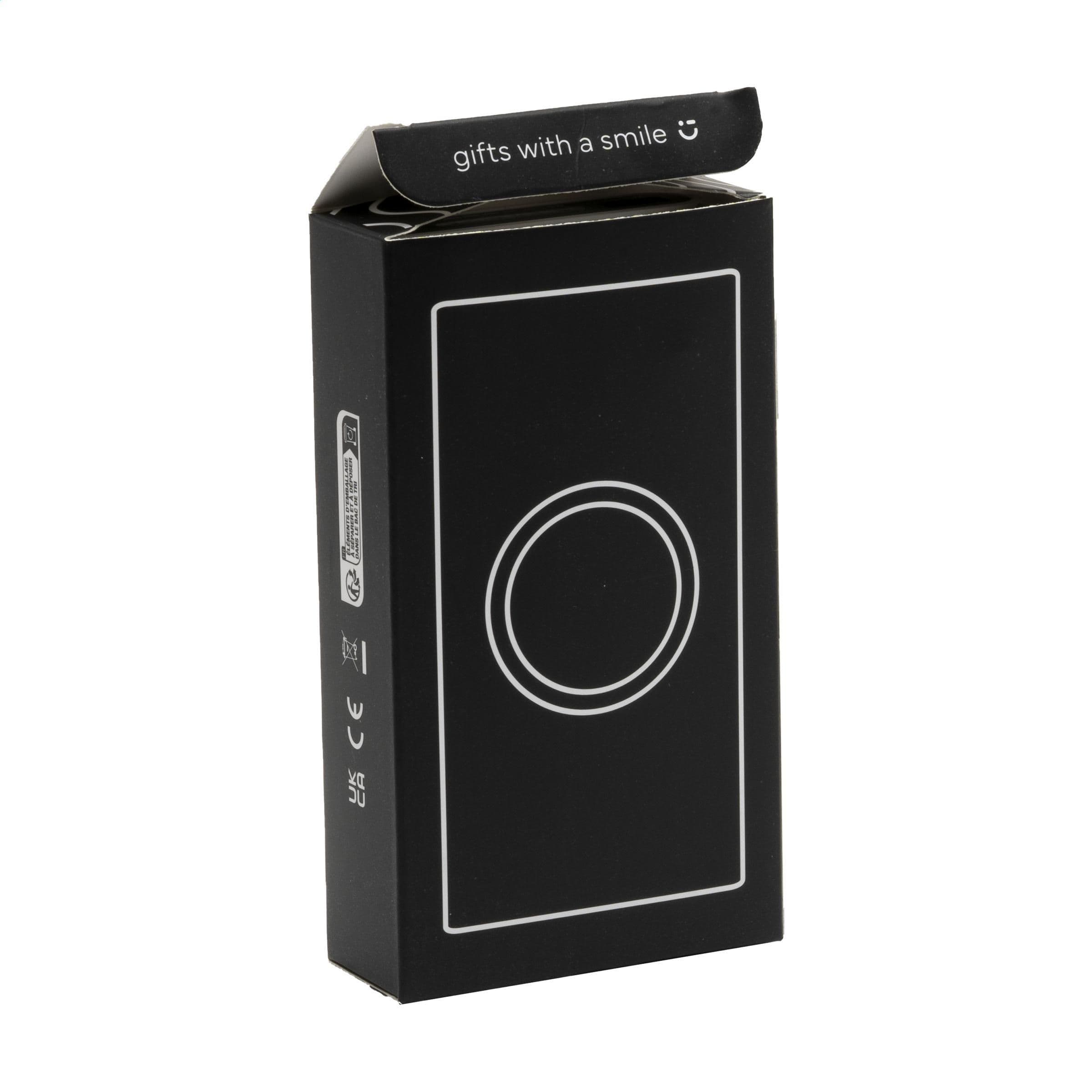 Powerbank Wireless RCS r-ABS 8000 en situation