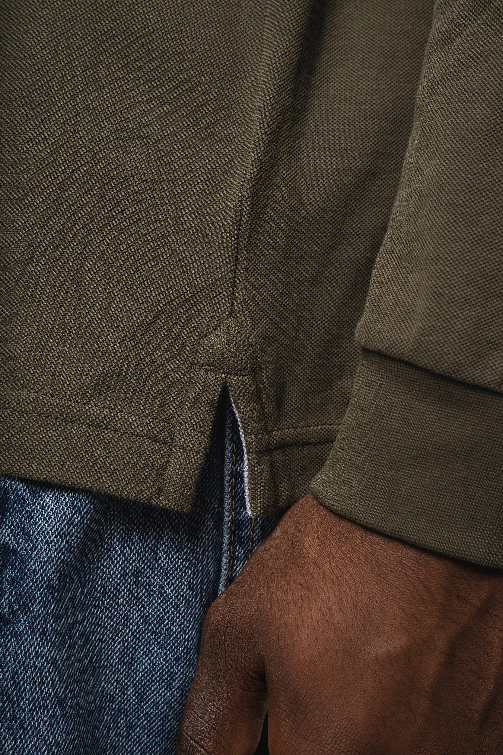 Polo manches longues homme en situation