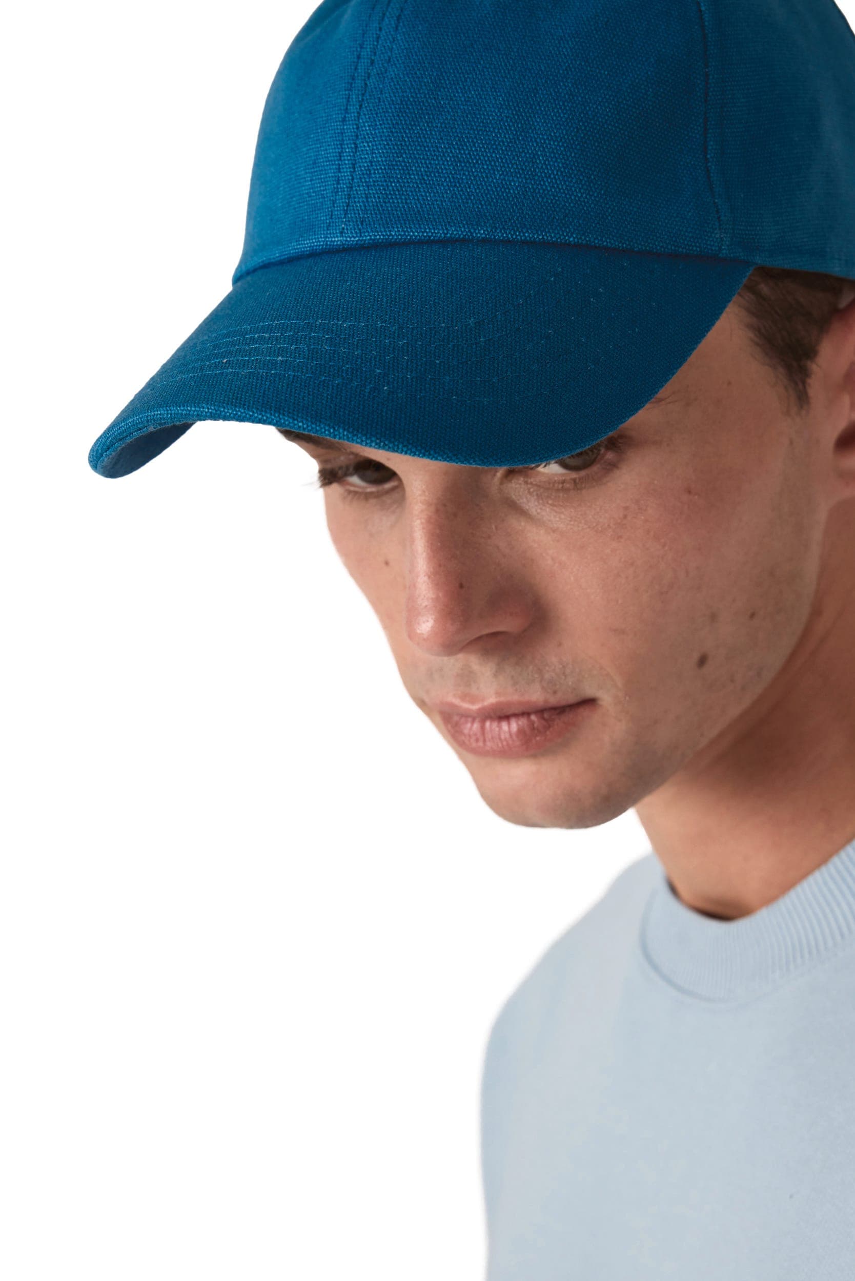 Casquette en toile de coton 6 panneaux - K-up Gold Label en situation