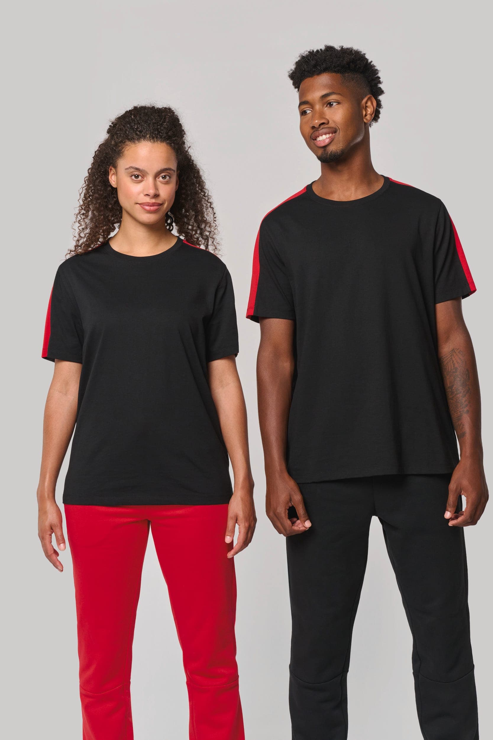 T-shirt teamwear unisexe en situation