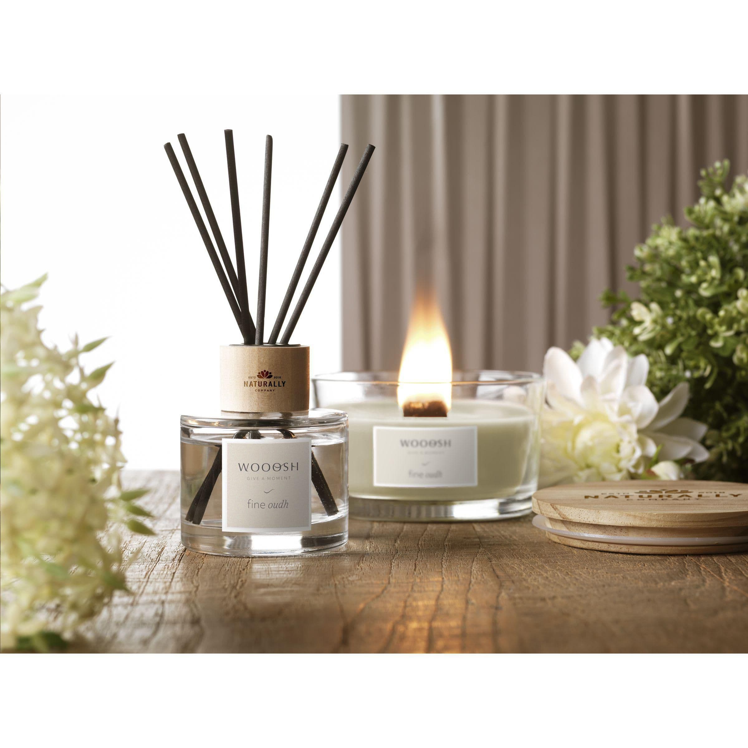 Bâtonnets de parfum Wooosh Fragrance Sticks Fine Oudh en situation