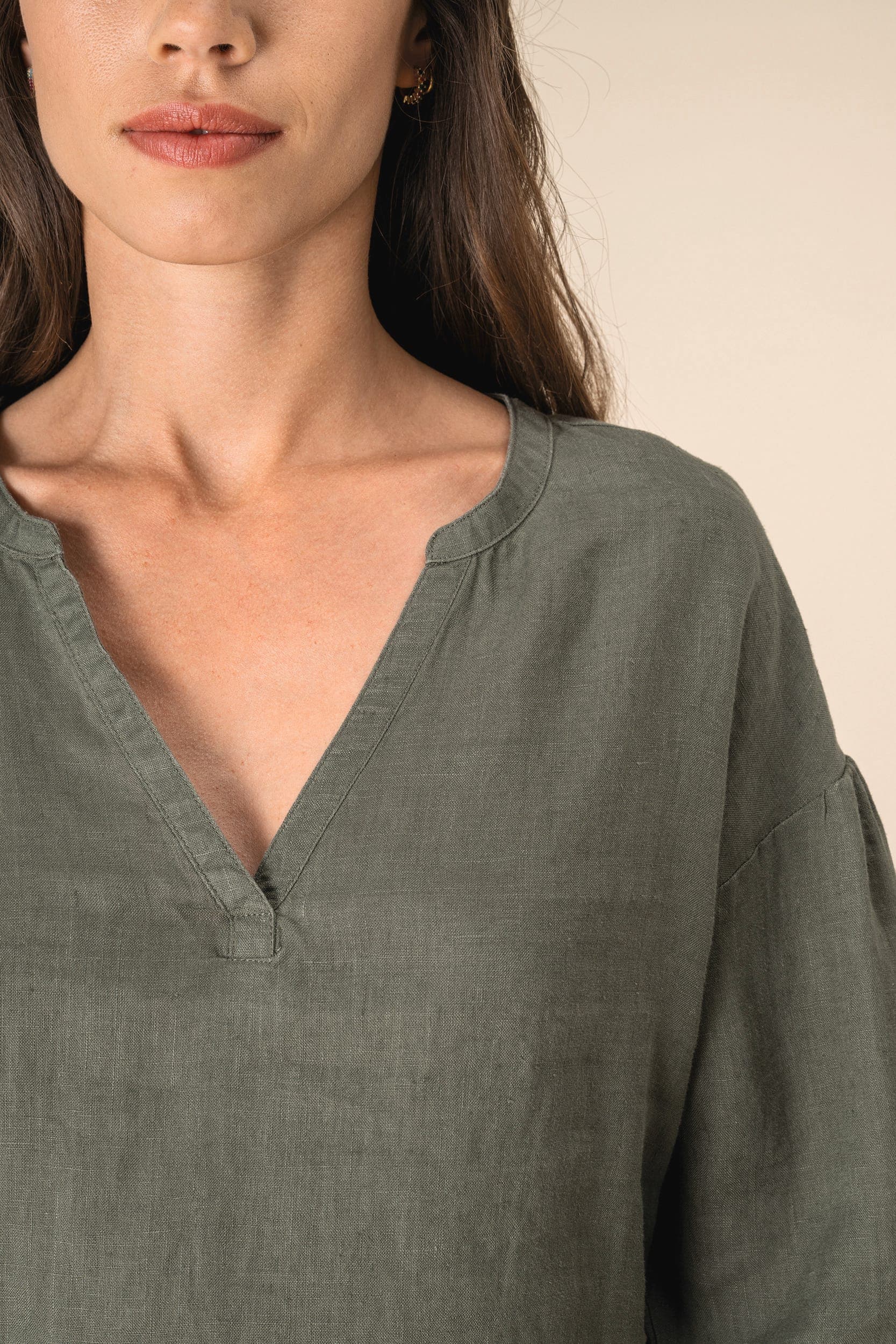 Blouse en lin femme en situation