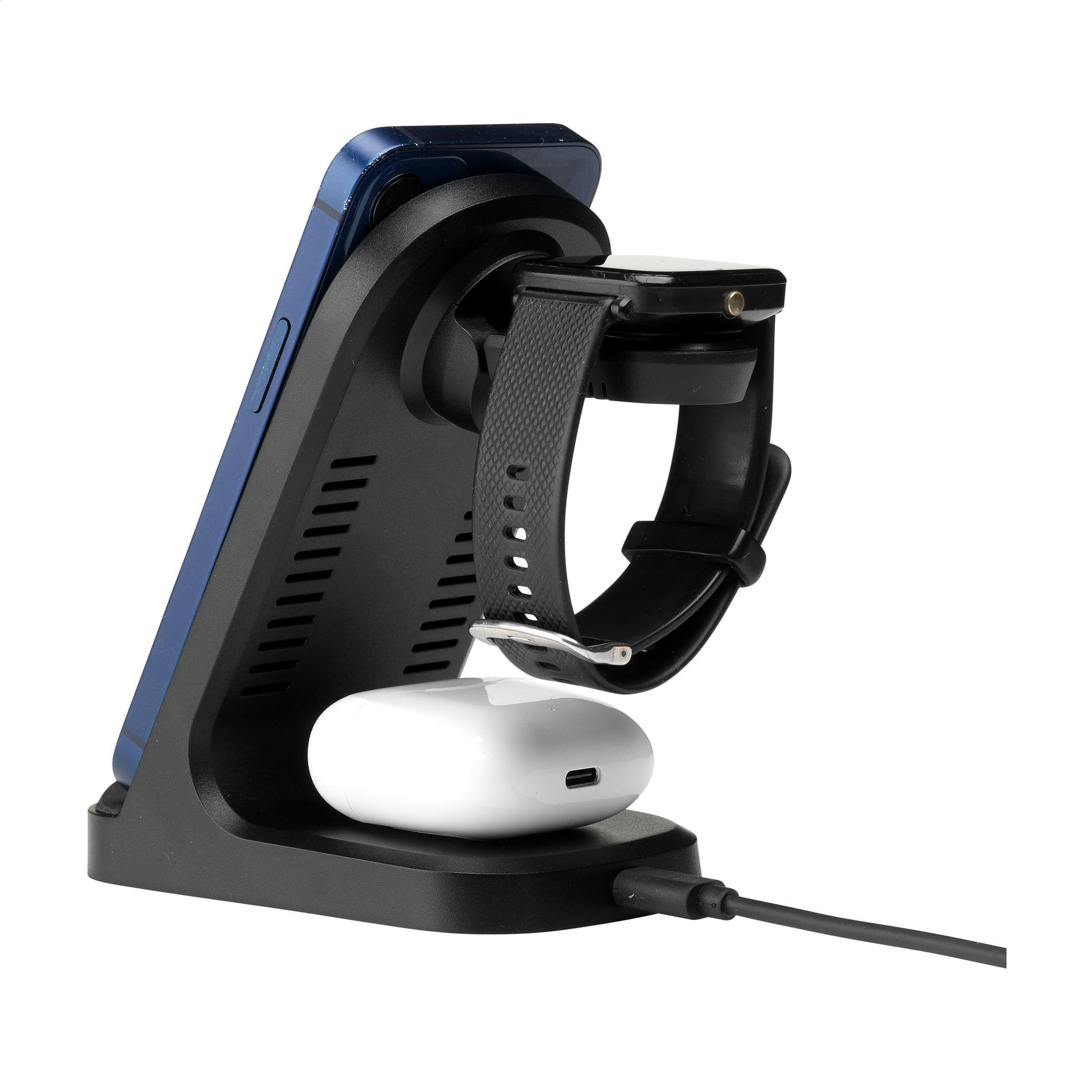 Support chargeur sans fil Triple-Up RCS ABS recyclé en situation