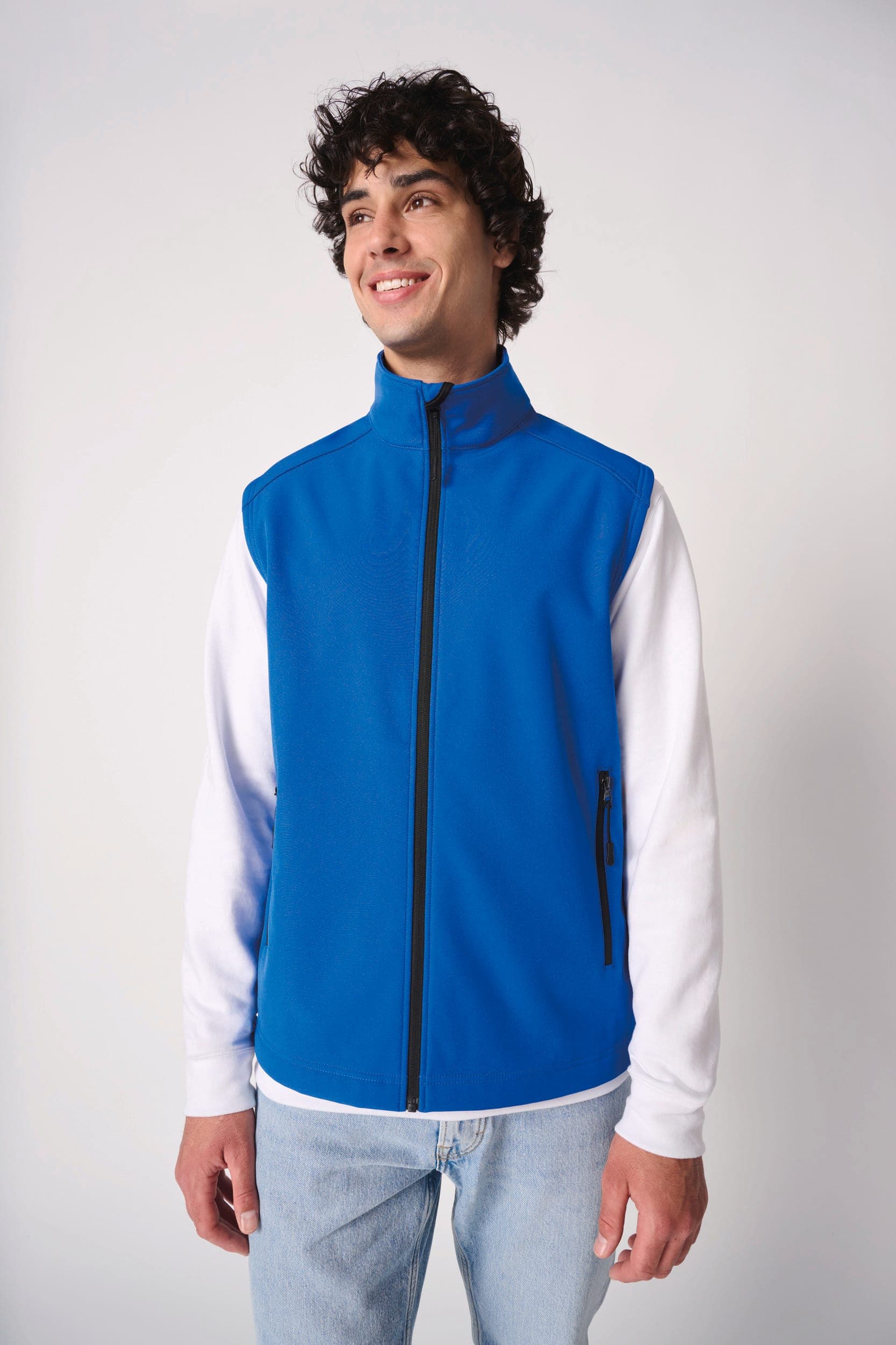 Bodywarmer softshell 2 couches unisexe en situation