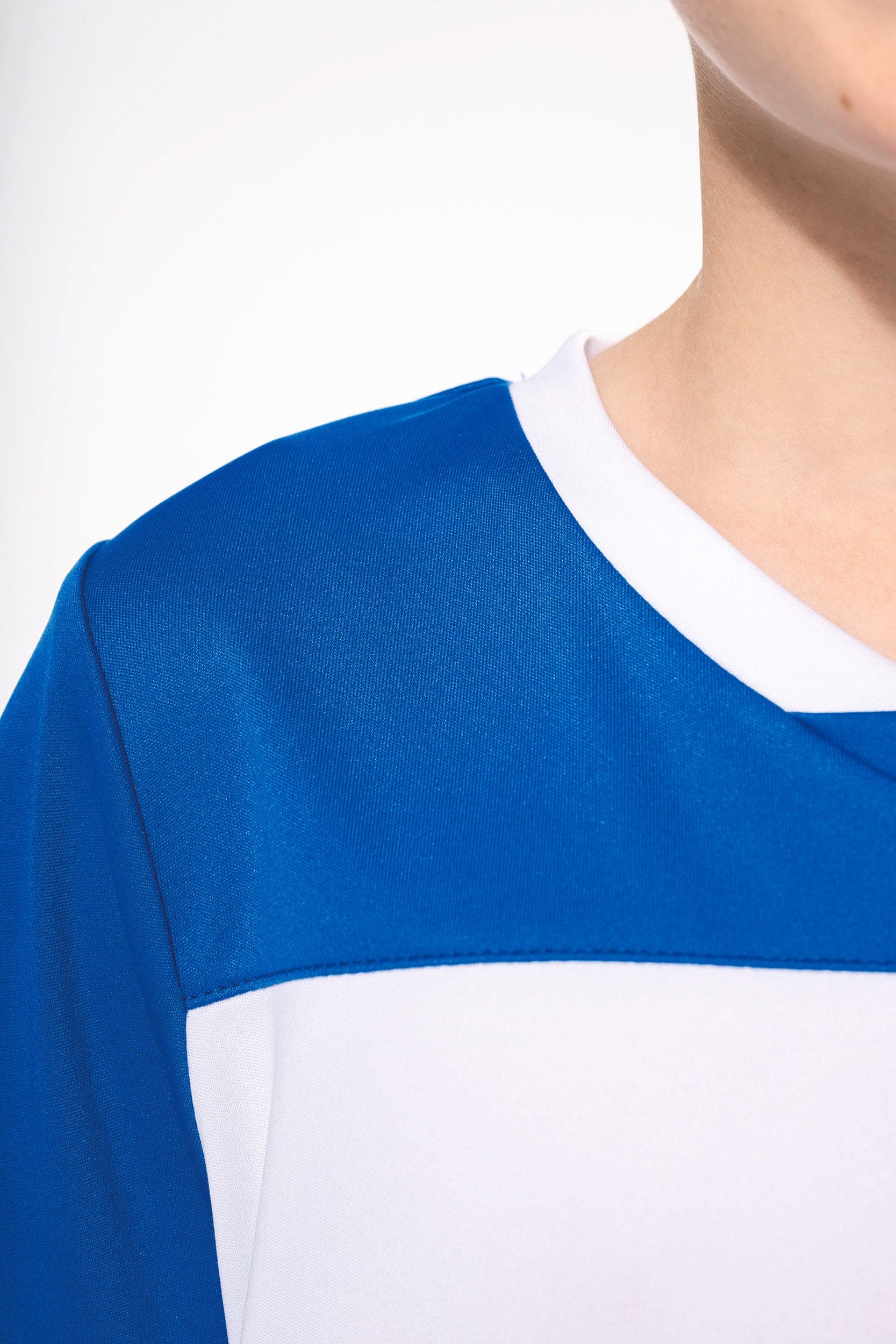 Maillot multisport manches courtes enfant en situation