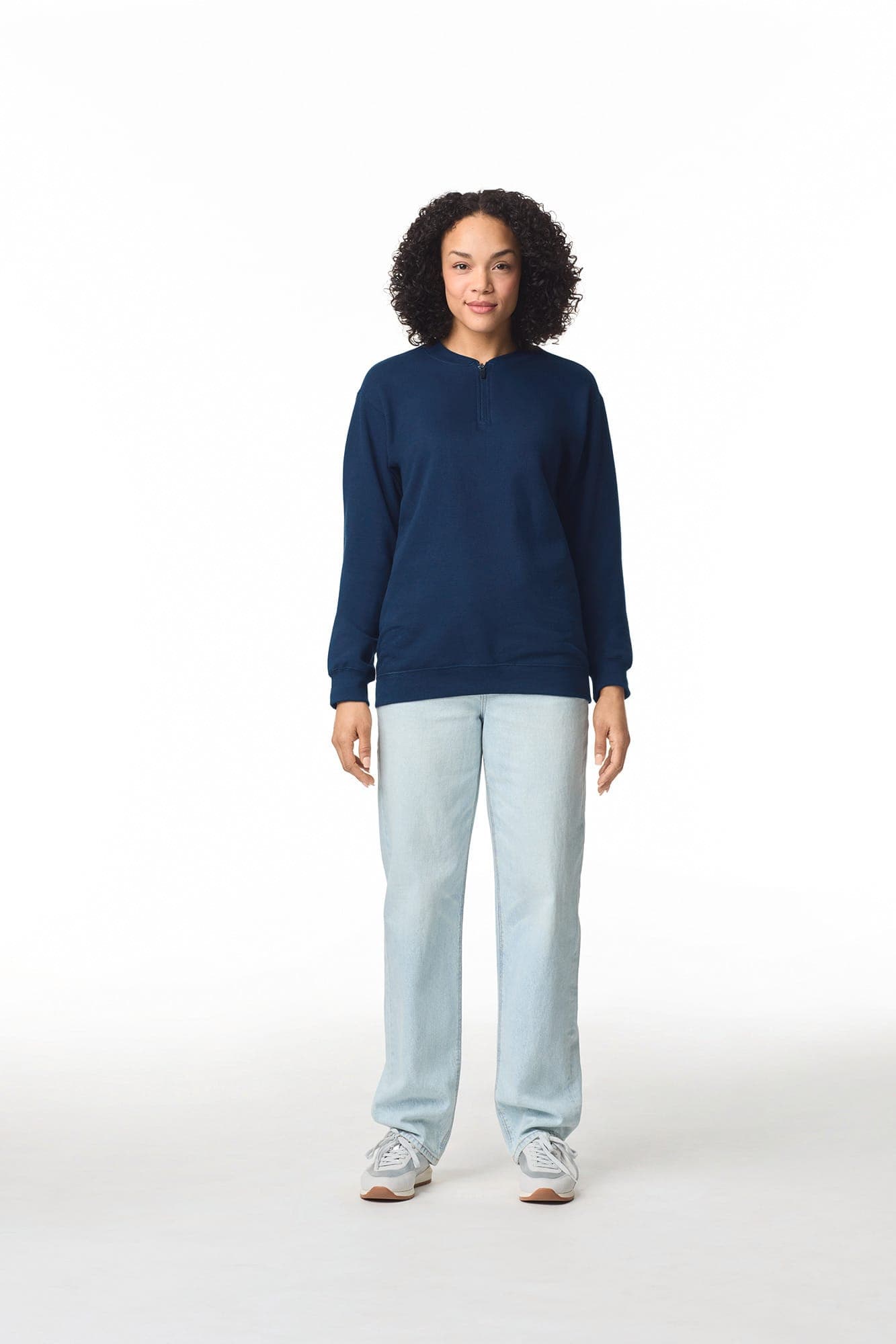 Sweat-shirt en molleton 1/4 zip en situation