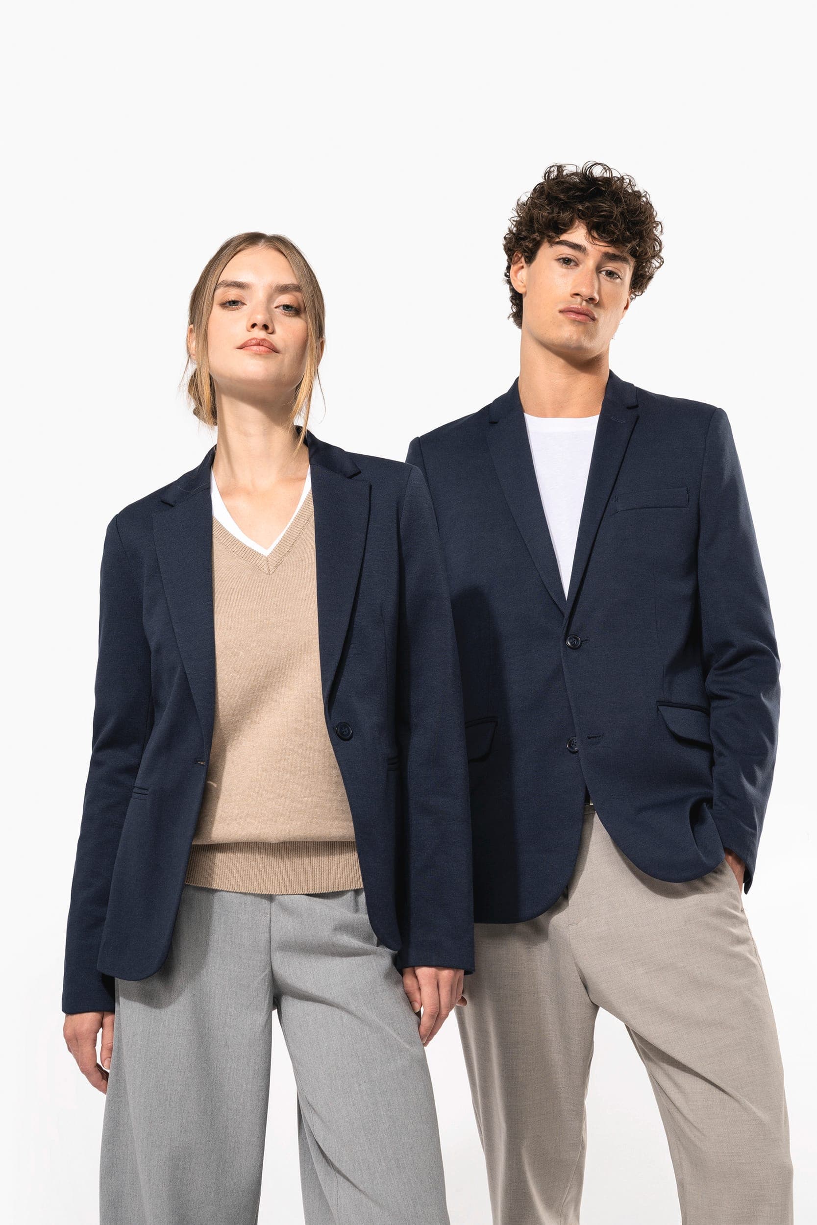 Veste maille femme en situation