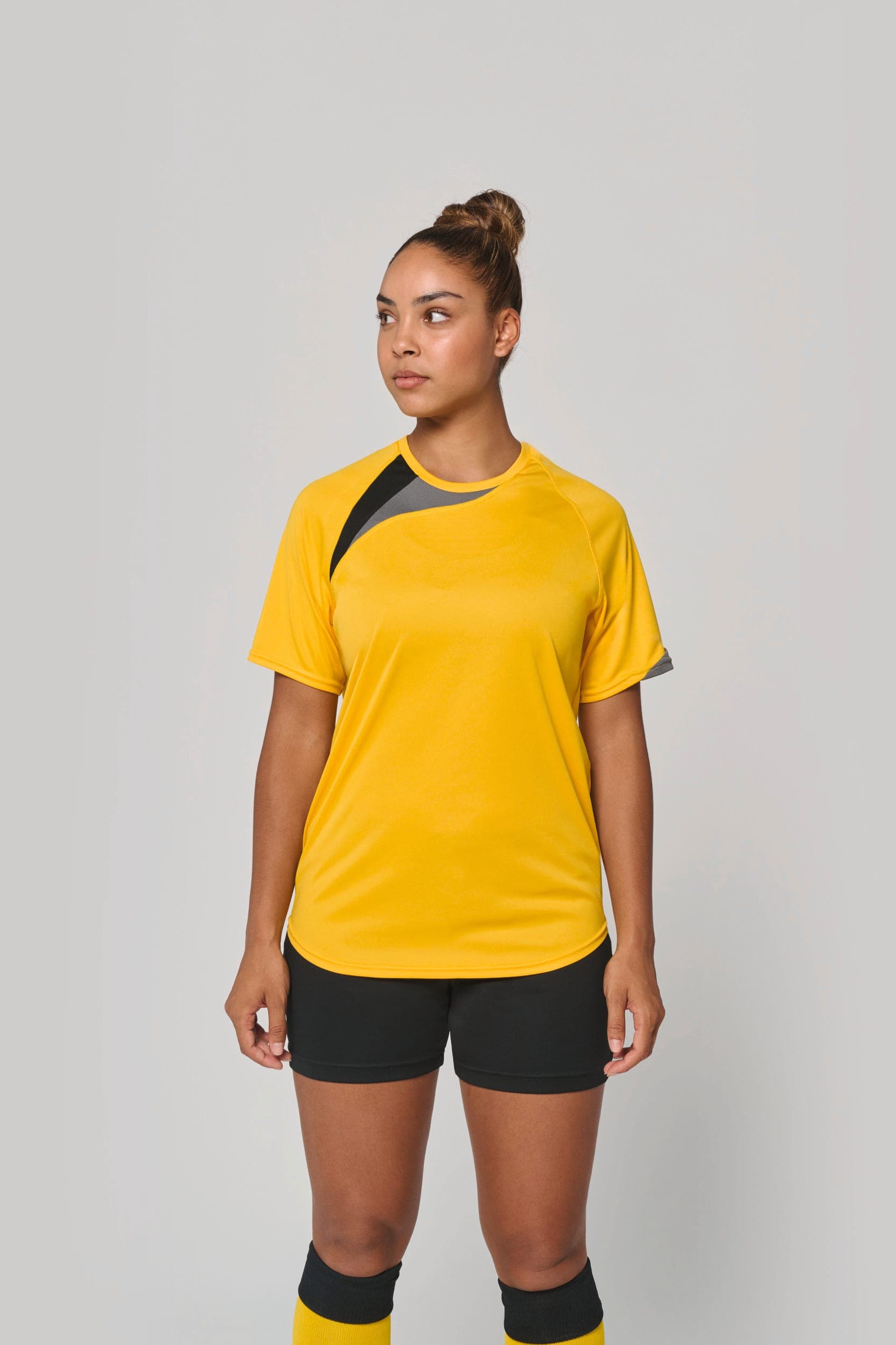 Maillot multisport manches courtes unisexe en situation