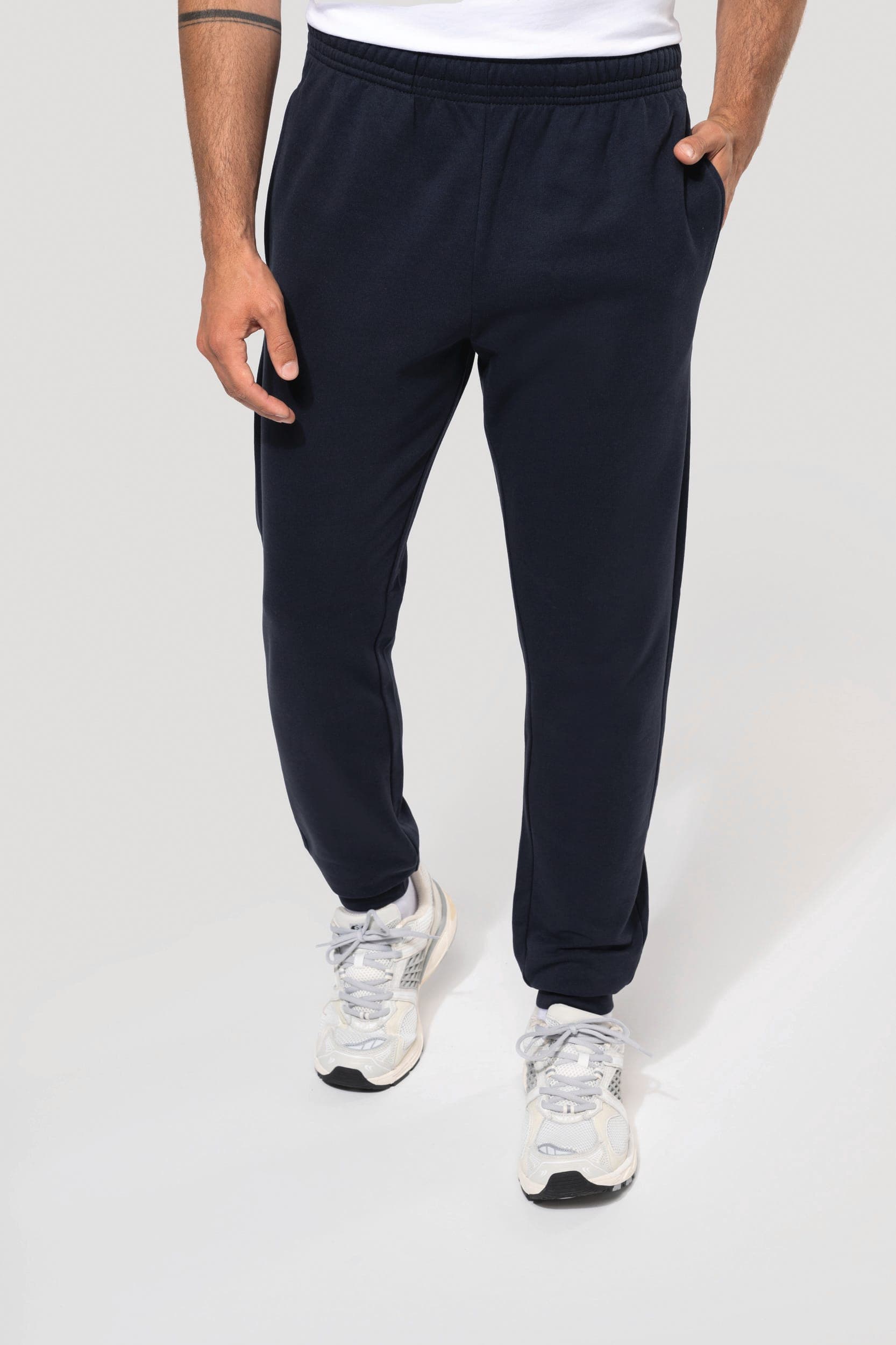 Pantalon molleton unisexe en situation