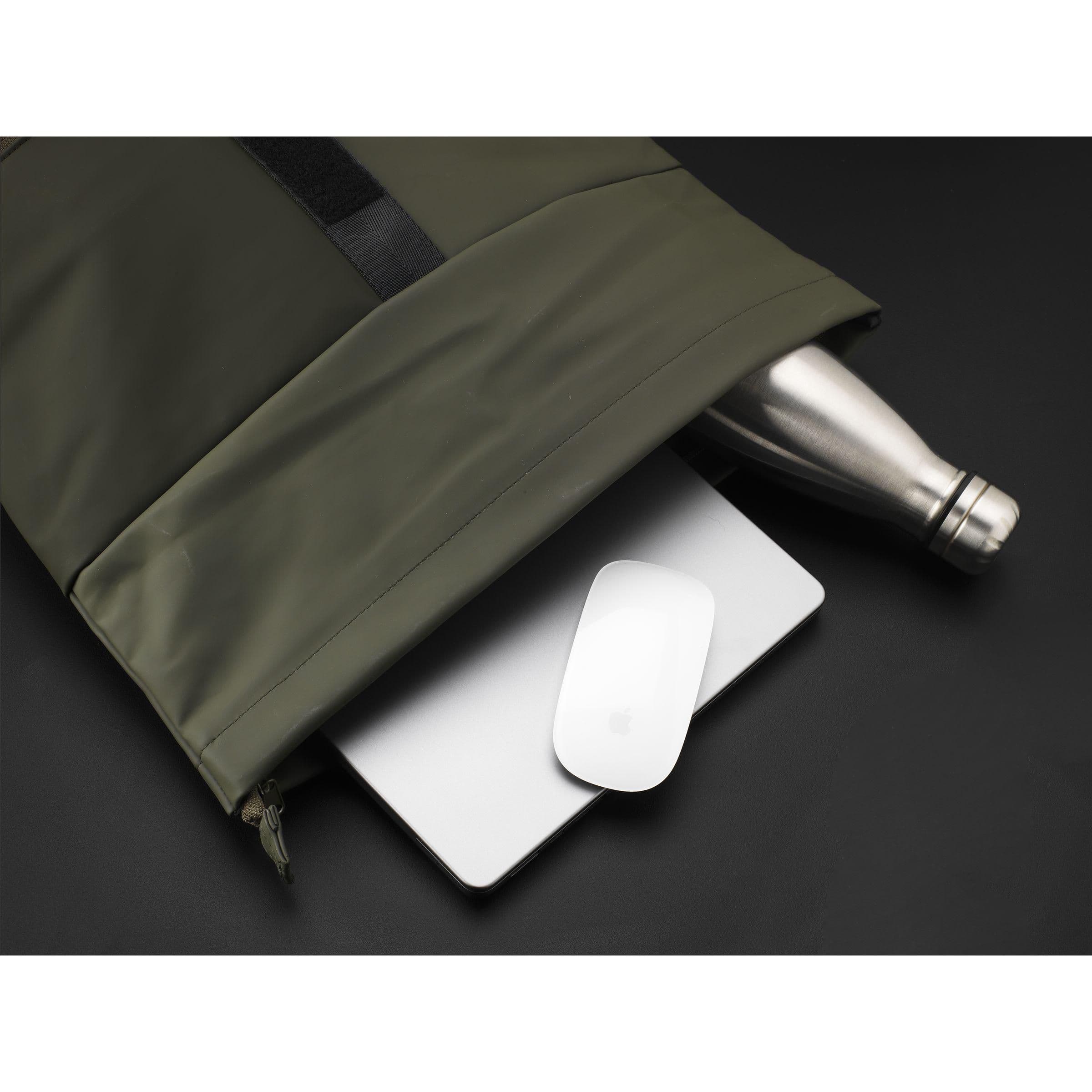 Sac à dos Lennon RCS recyclé Roll-Top en situation