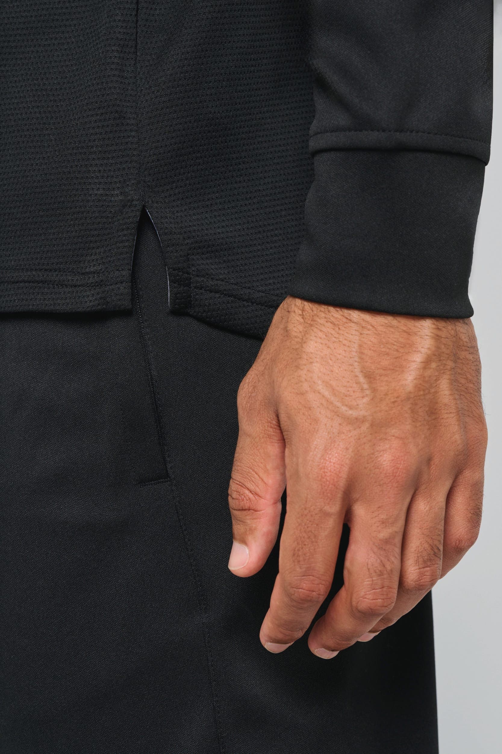 Sweat d'entrainement 1/4 zip unisexe en situation