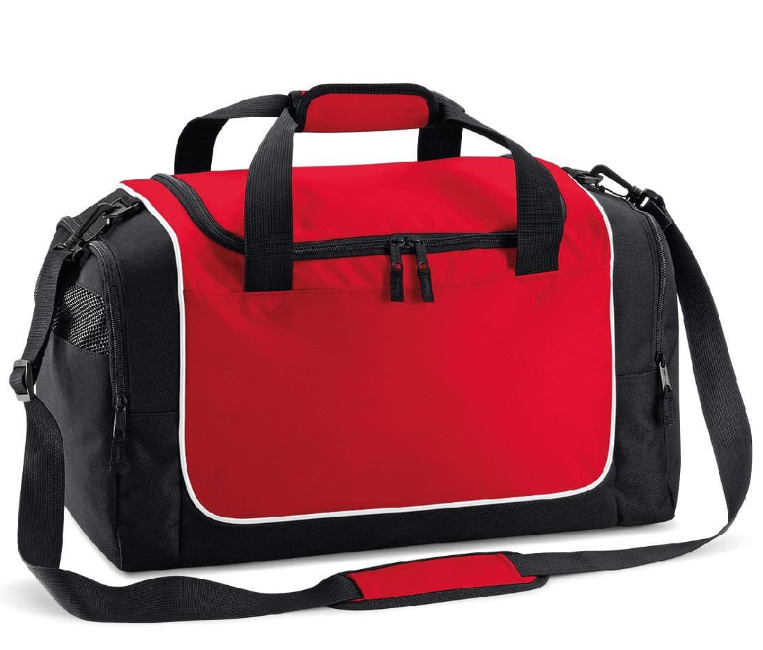 TEAMWEAR LOCKER BAG coloris Rouge classique / Noir / Blanc