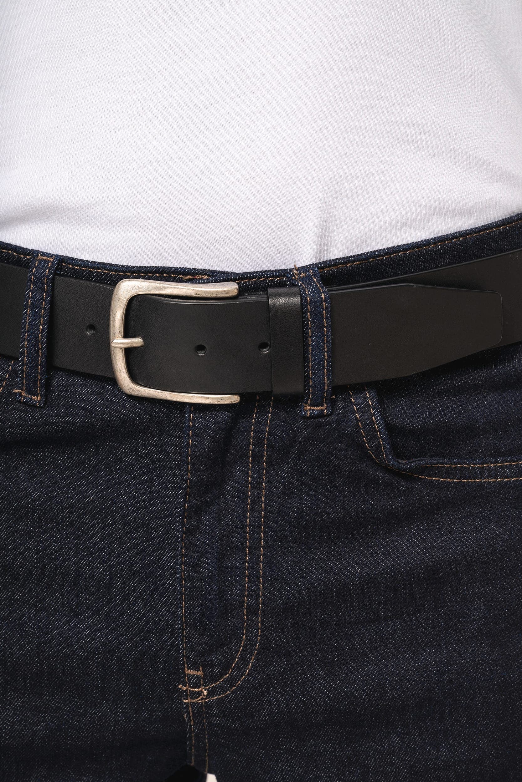 Ceinture vintage cuir homme en situation