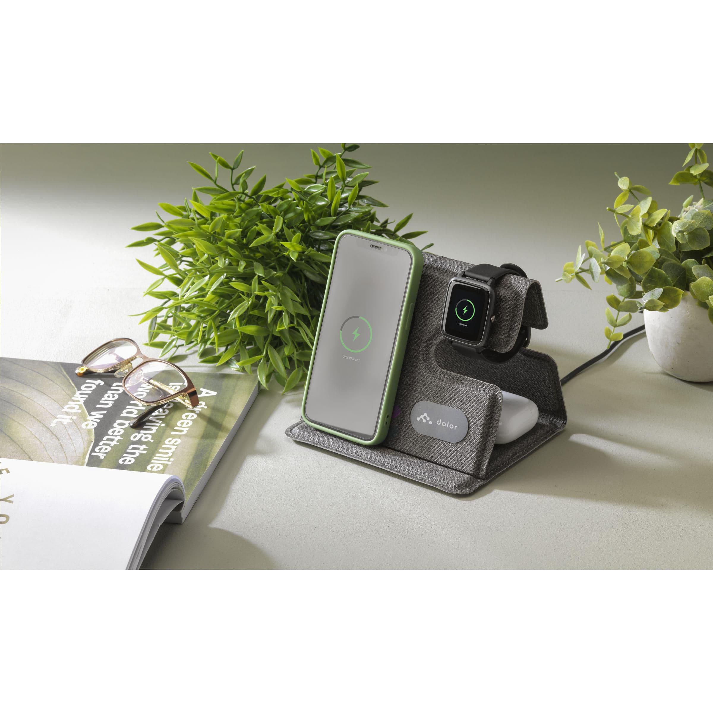 Station de charge sans fil Triplo RCS en situation