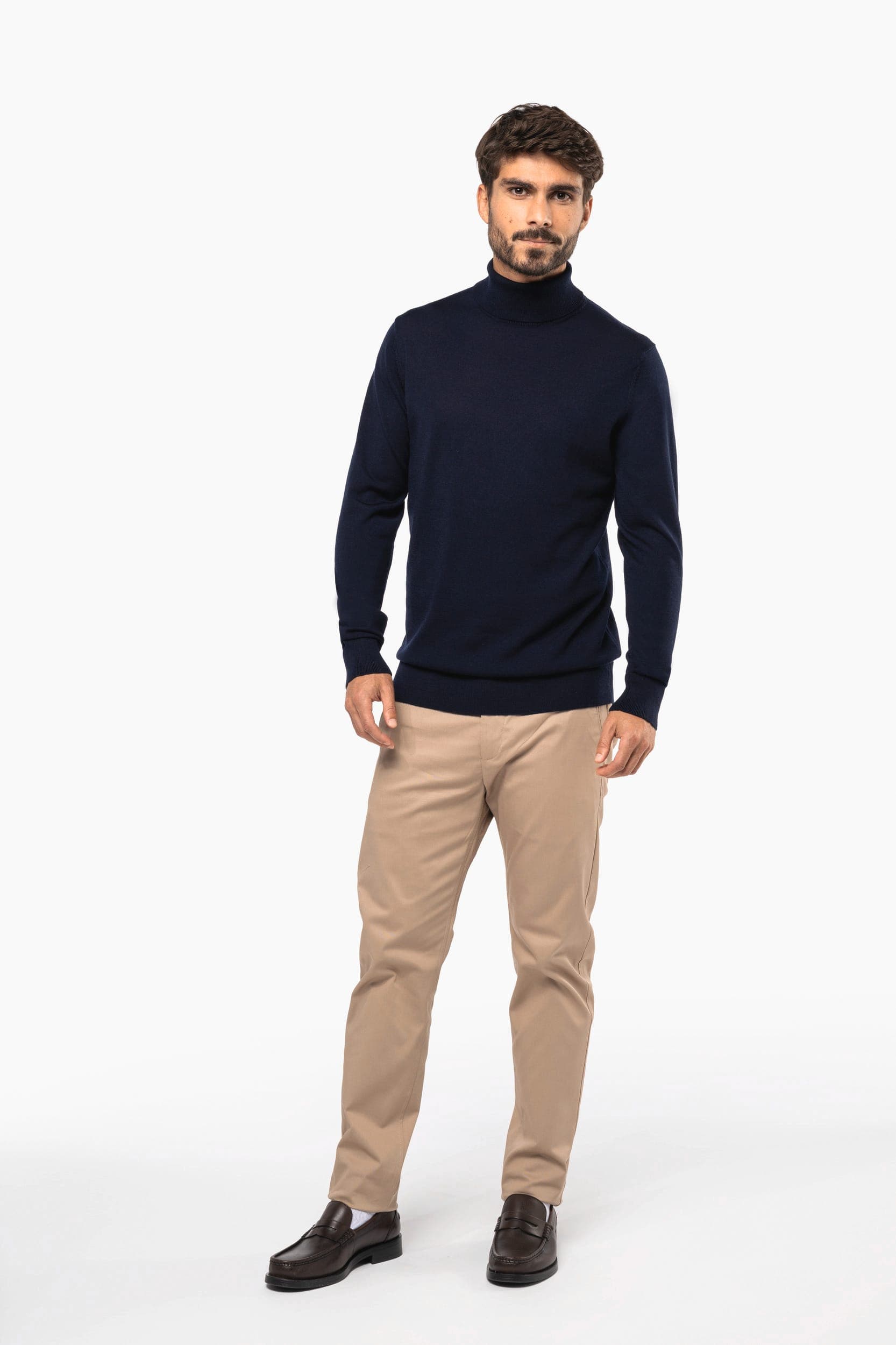 Pull Mérinos col roulé homme en situation
